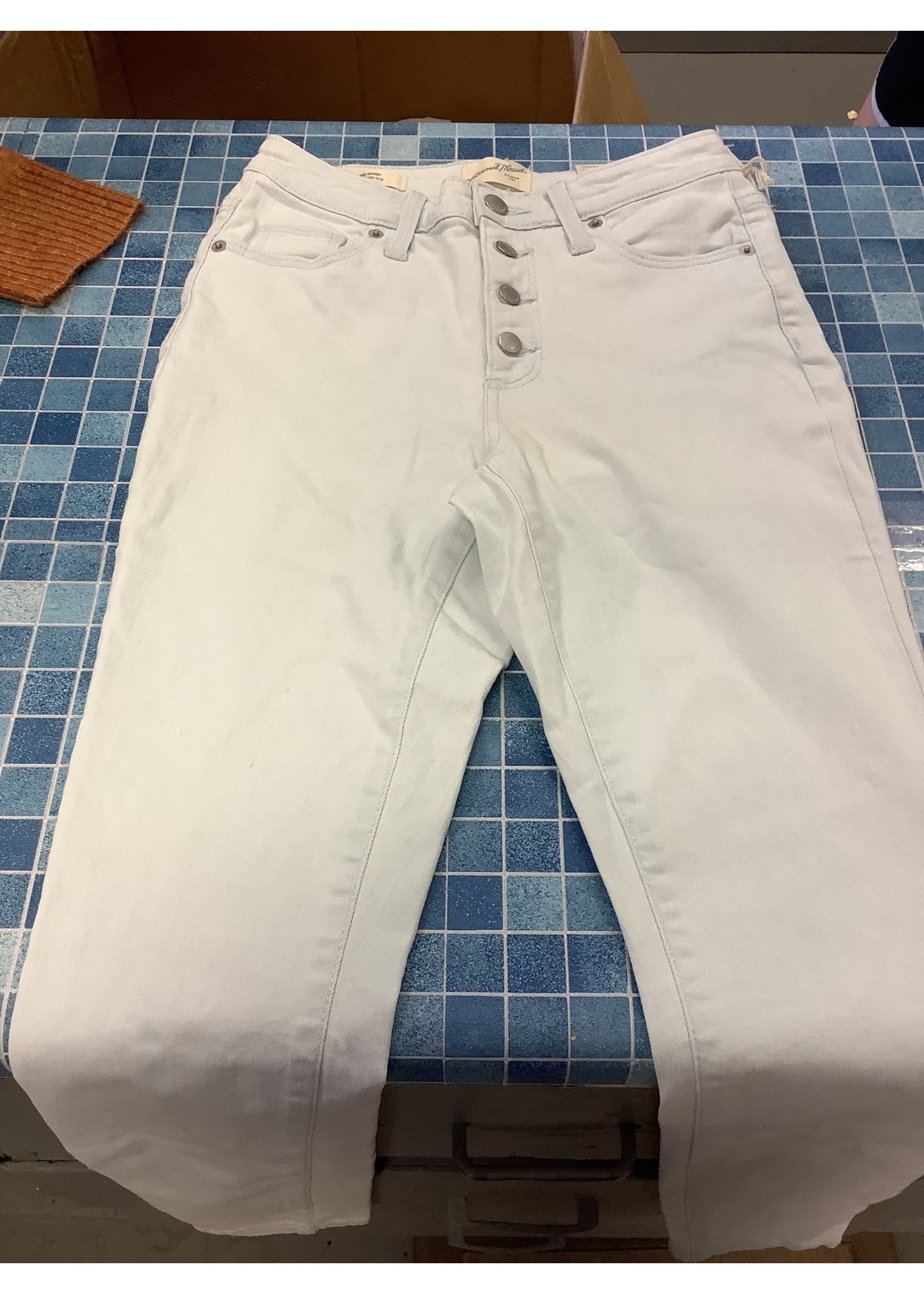 High-Rise Skinny Jeans 2 26 Waist