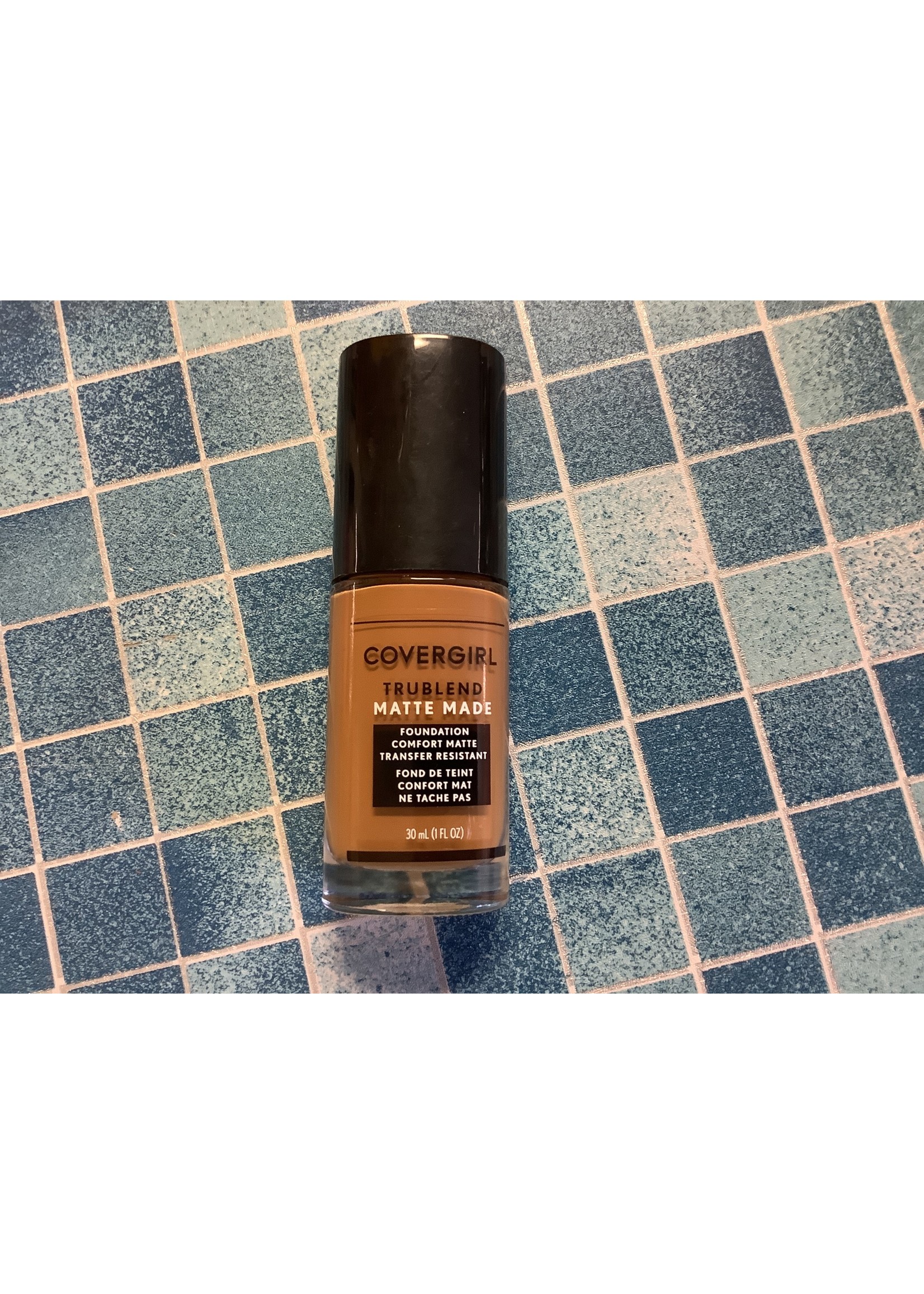 COVERGIRL truBLEND Matte Made Foundation - D10 Golden Caramel - 1.01 fl oz