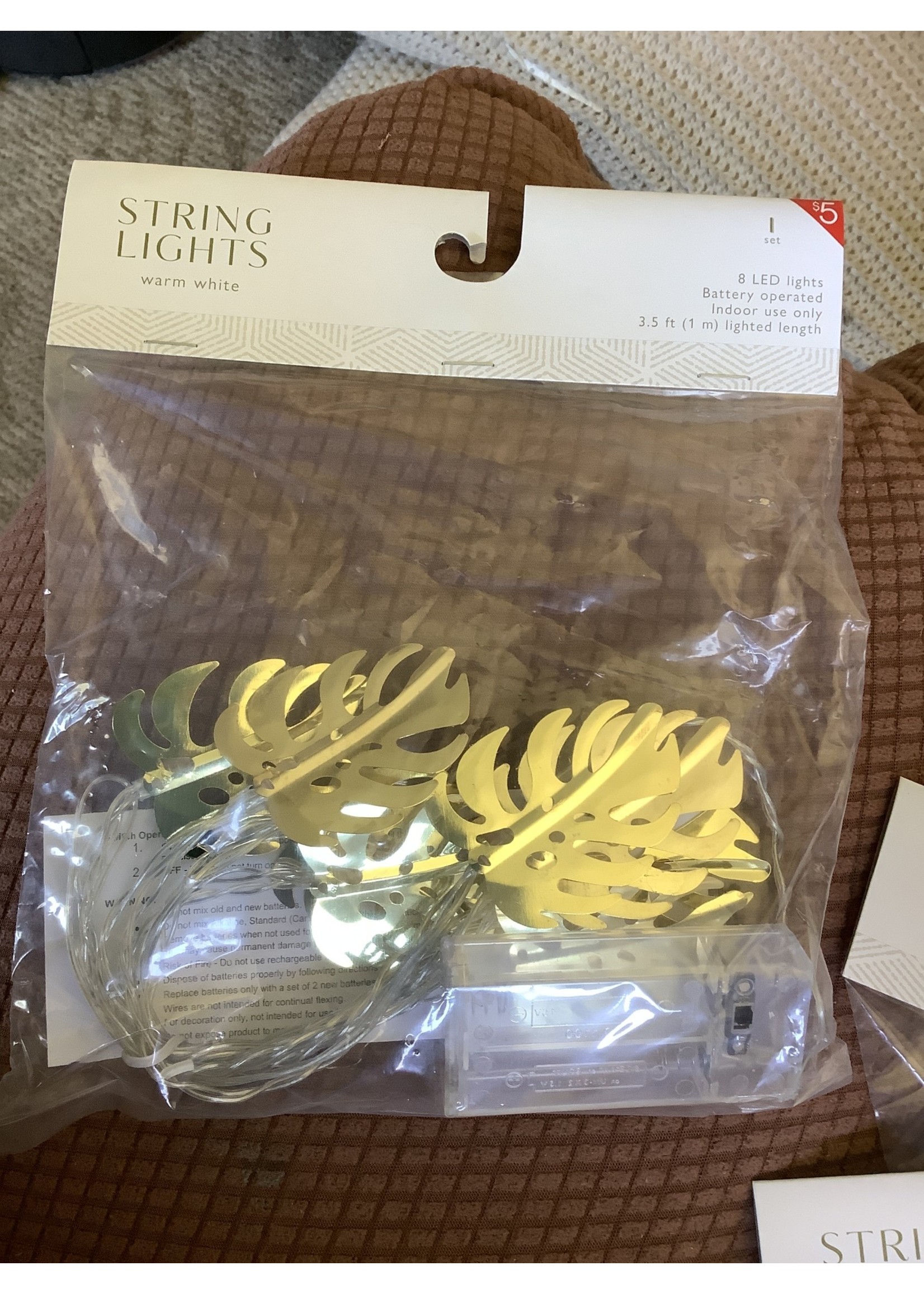 8ct String Lights Bullseye Battery operated Leaves