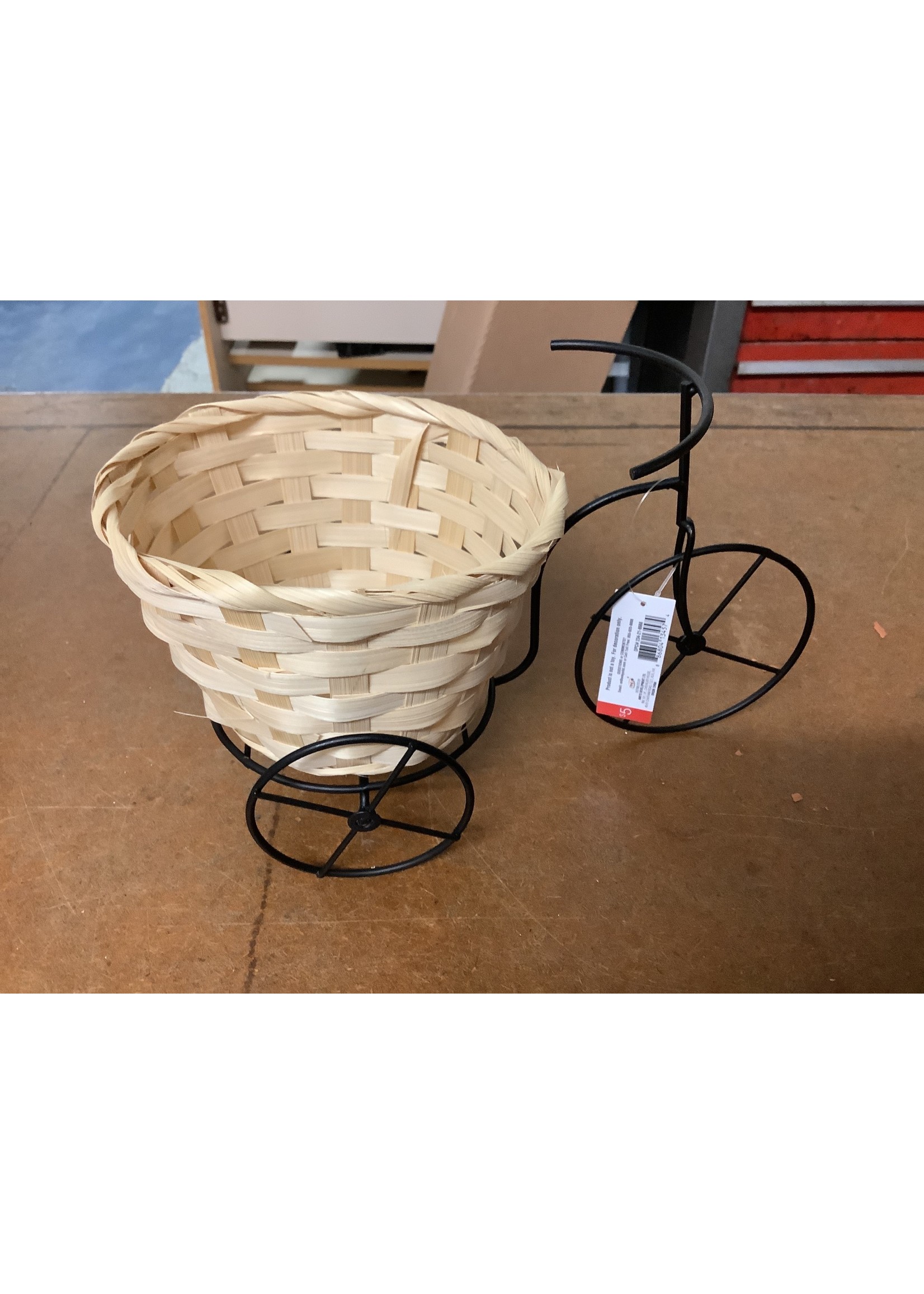 Tricycle basket