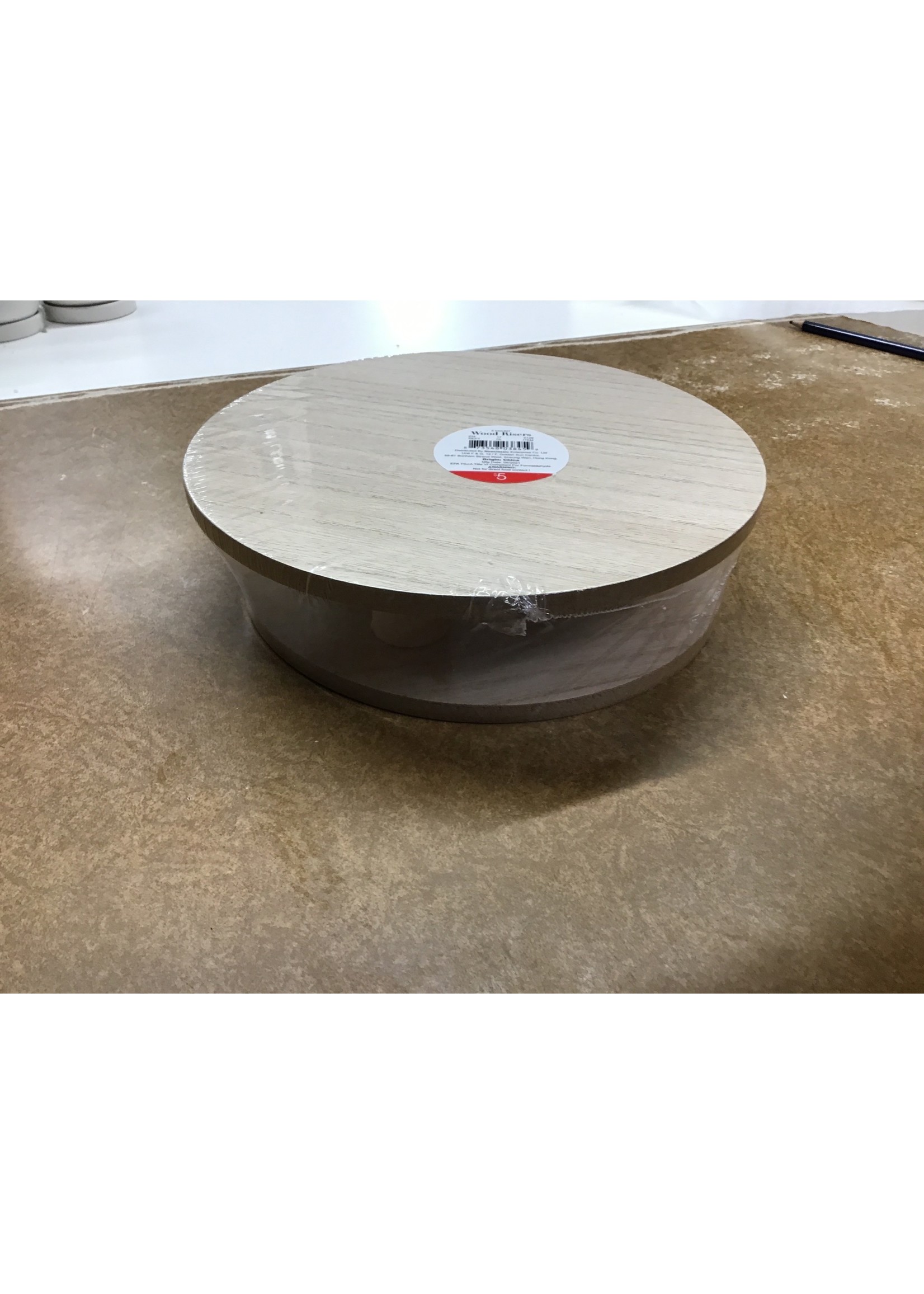 Round wooden risers 2 count