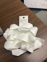 Wondershop White Paper Bow
