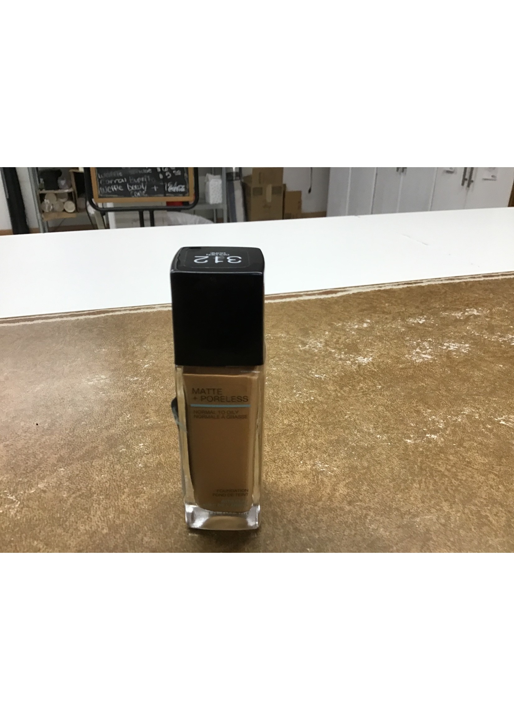 Maybelline Maybelline Fit Me Matte & Poreless Normal to Dry Foundation 312 Golden Dore