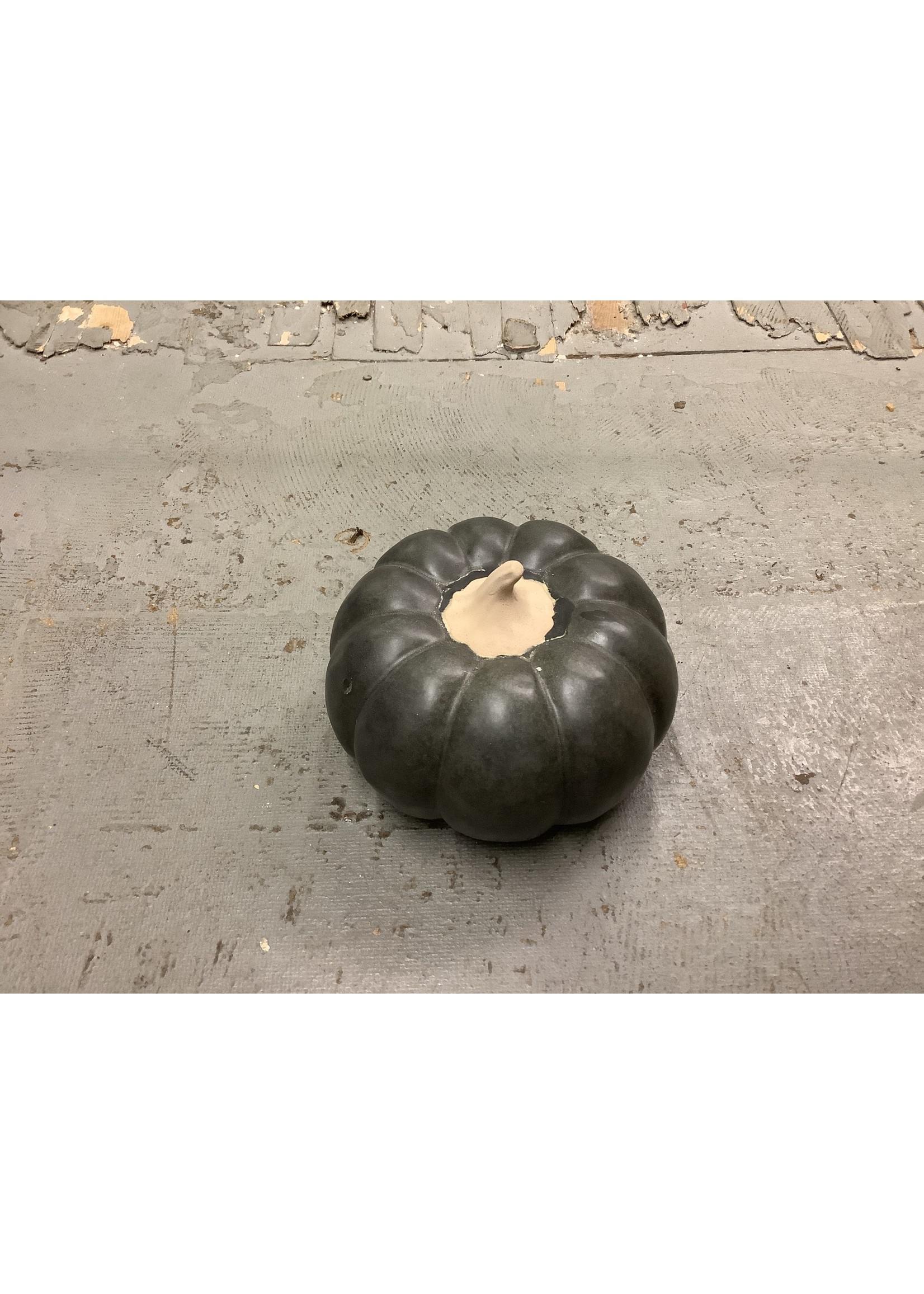 Threshold Medium Black Ceramic Pumpkin