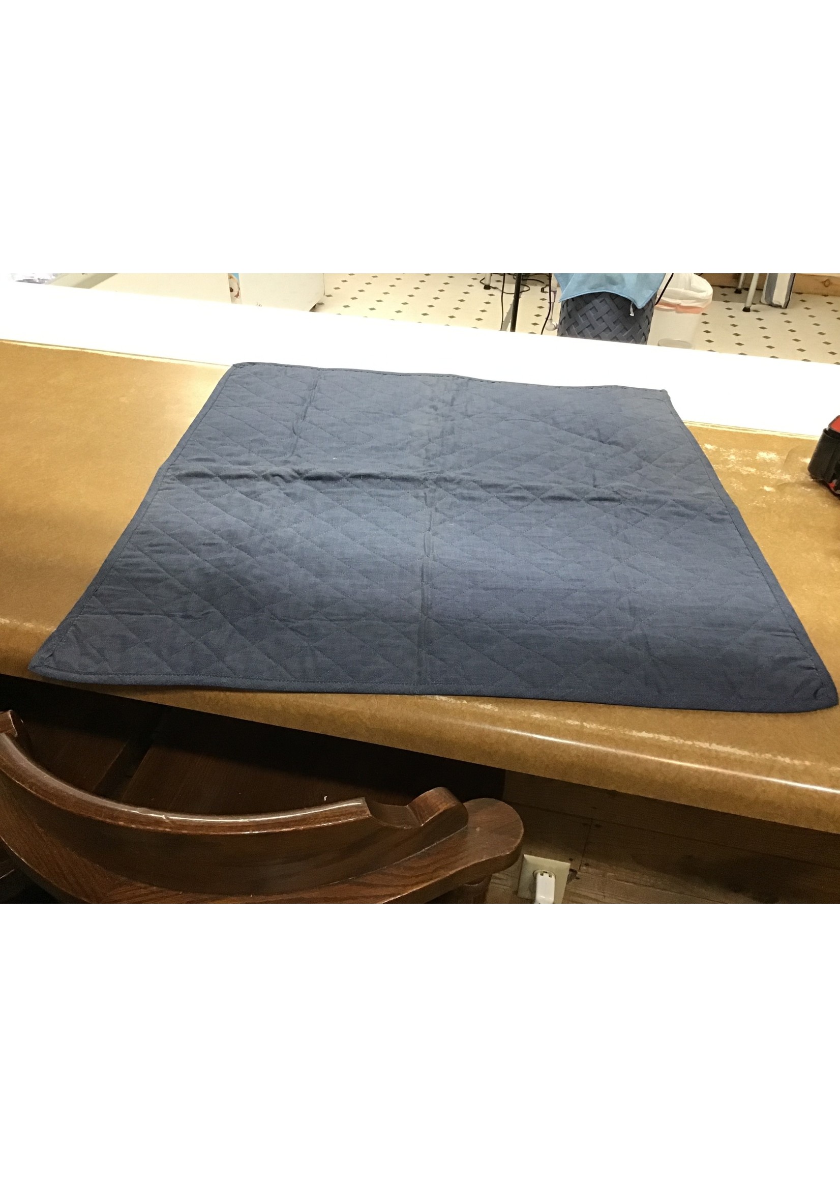 *no packaging* Diamond Stitch Cotton Linen Quilt Sham - Threshold 26” x 26” navy