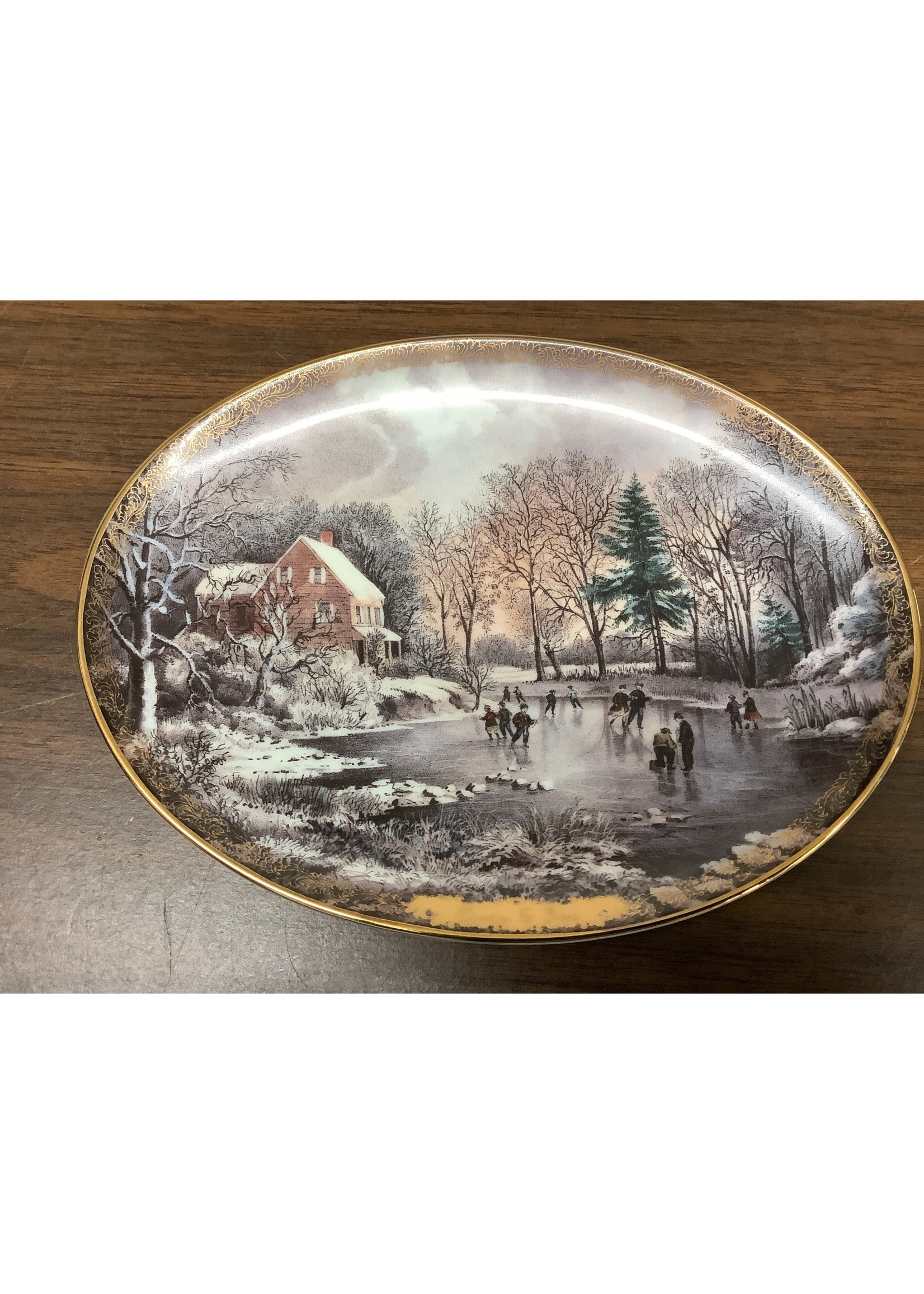 The Bradford Exchange Collectors Plate (1995) “Early Winter” Bradex- No. 84-B10-443.1