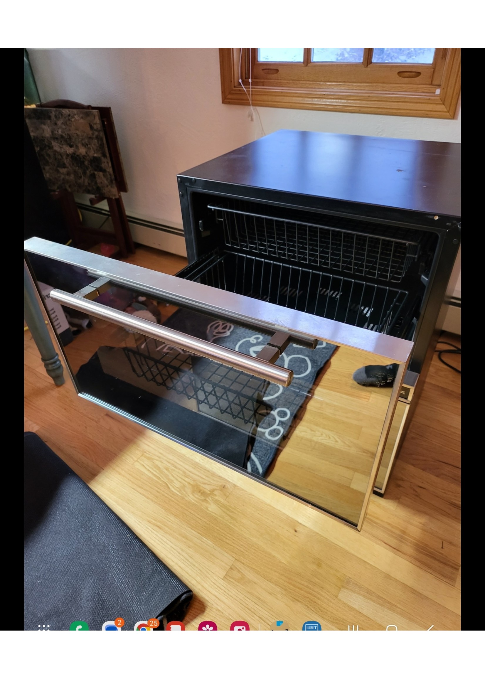*Issue w/ 1 Down Temp Button Vinotemp 24 Built-In Two Drawer Mirrored Wine and Beverage Cooler VT-WINEDRAWER