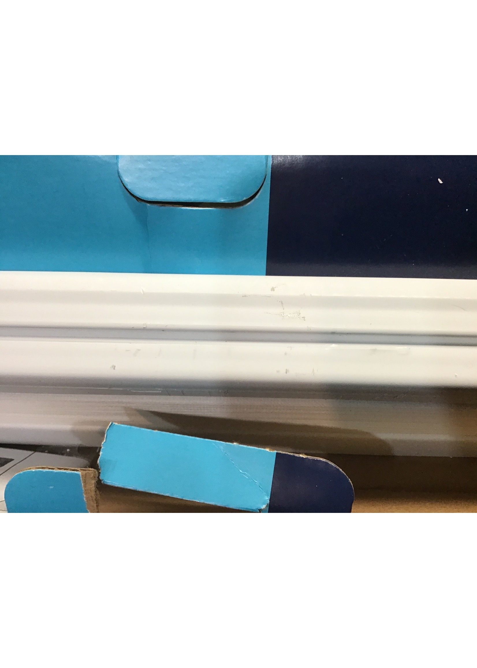 *open box - already cut to 42”**small scratches* LEVOLOR Trim+Go 48-in x 72-in Light Filtering Cordless Cellular Shade