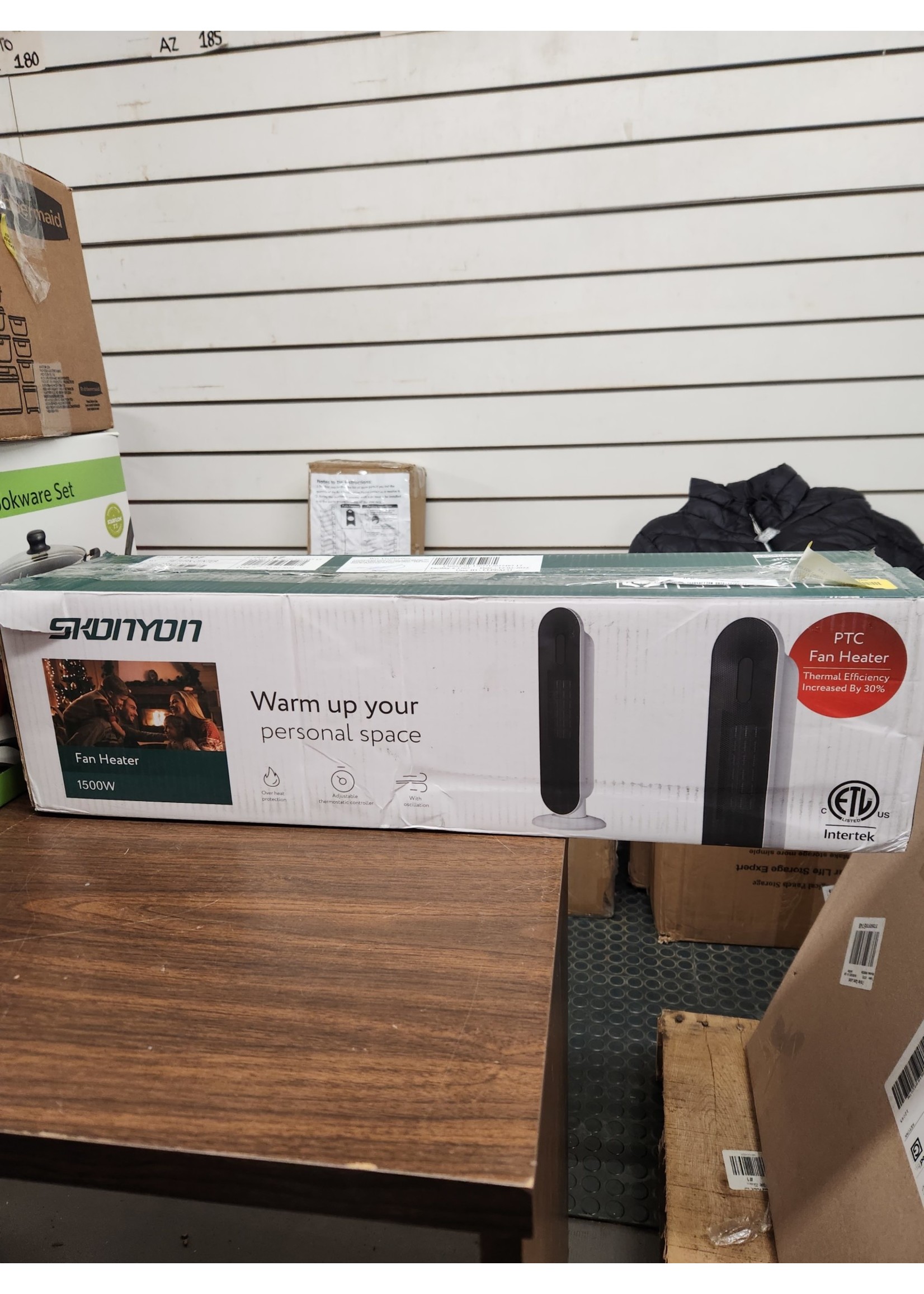 SUGIFT 1500W Ceramic Tower Space Heater with Remote, White - D3 Surplus  Outlet