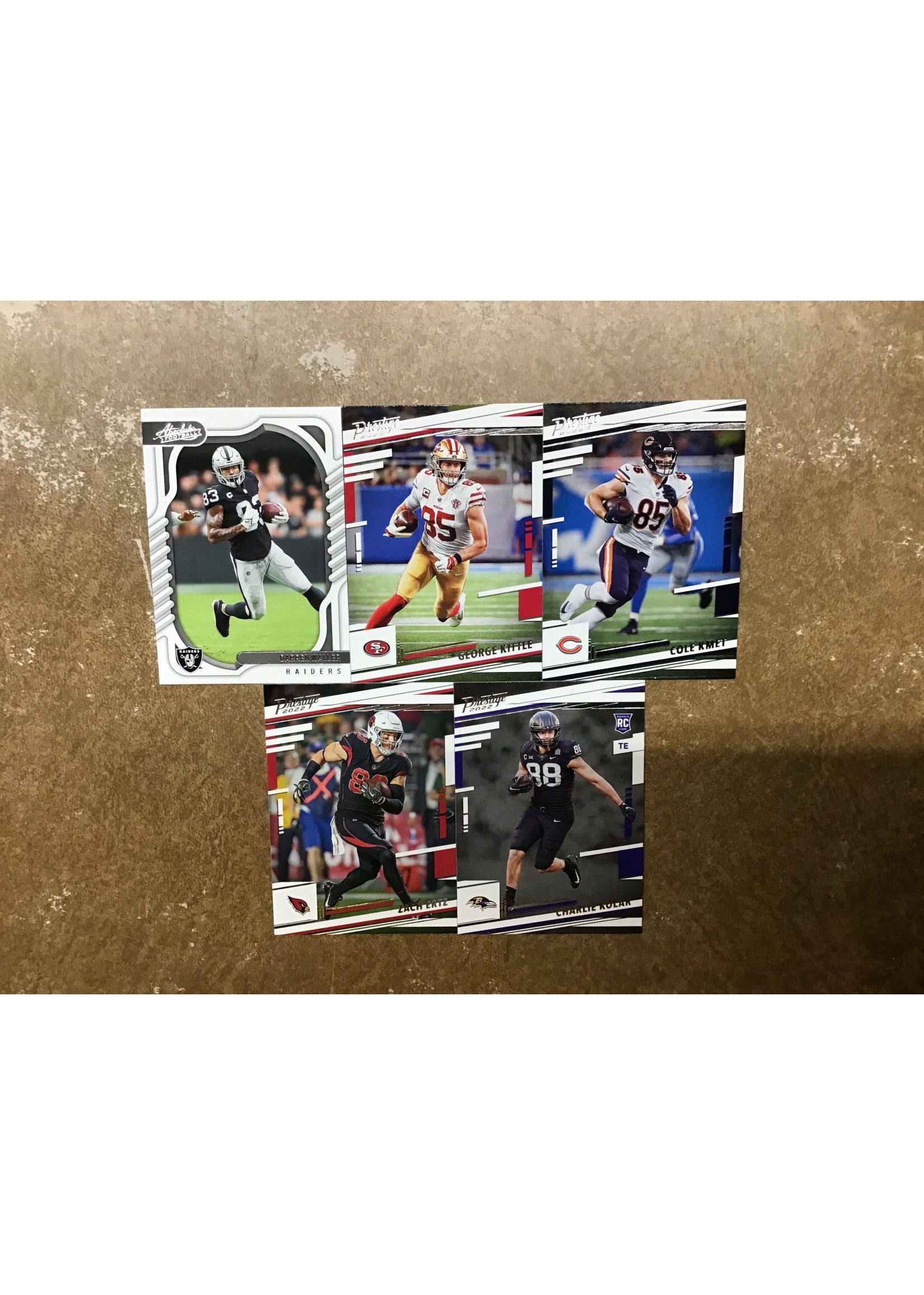 Lot of 5 Panini TE Cards NFL (Kittle, Waller, Kmet…)