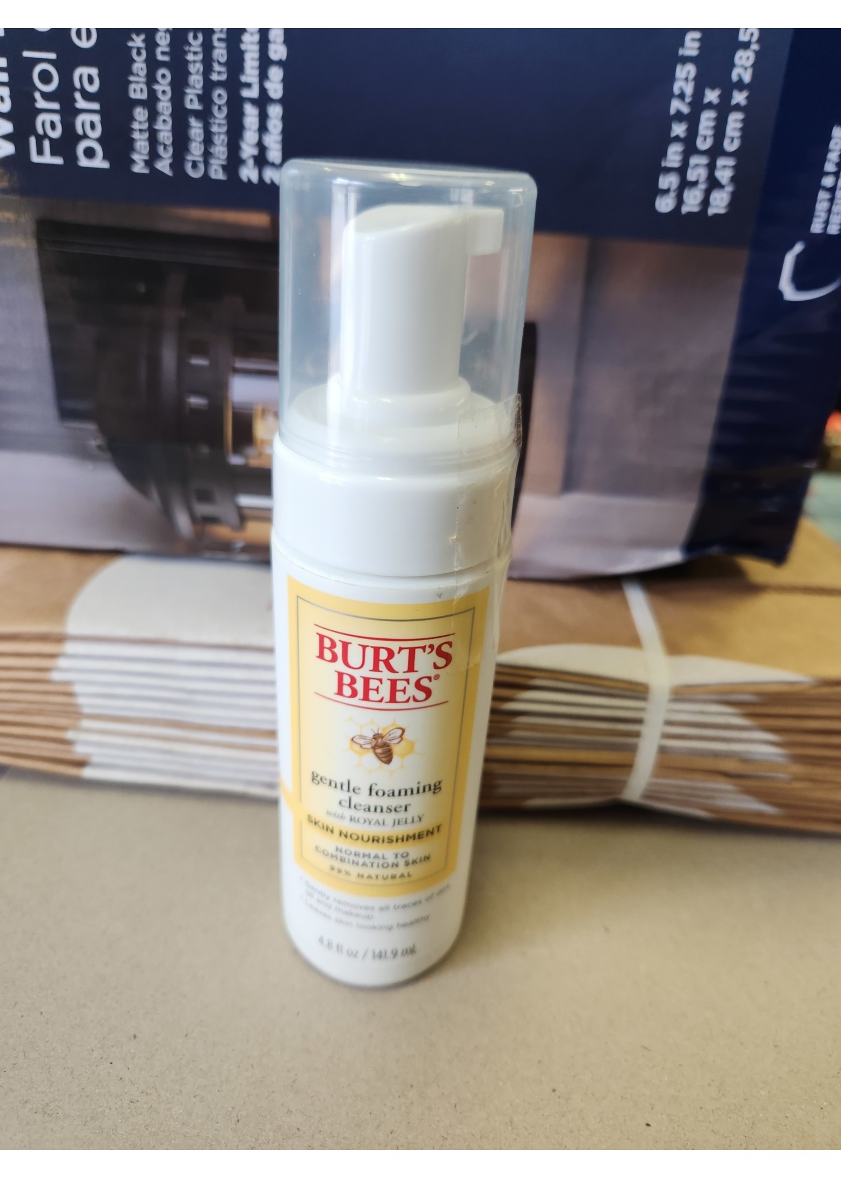 Burt’s Bees Gentle Foaming Cleanser with Royal Jelly