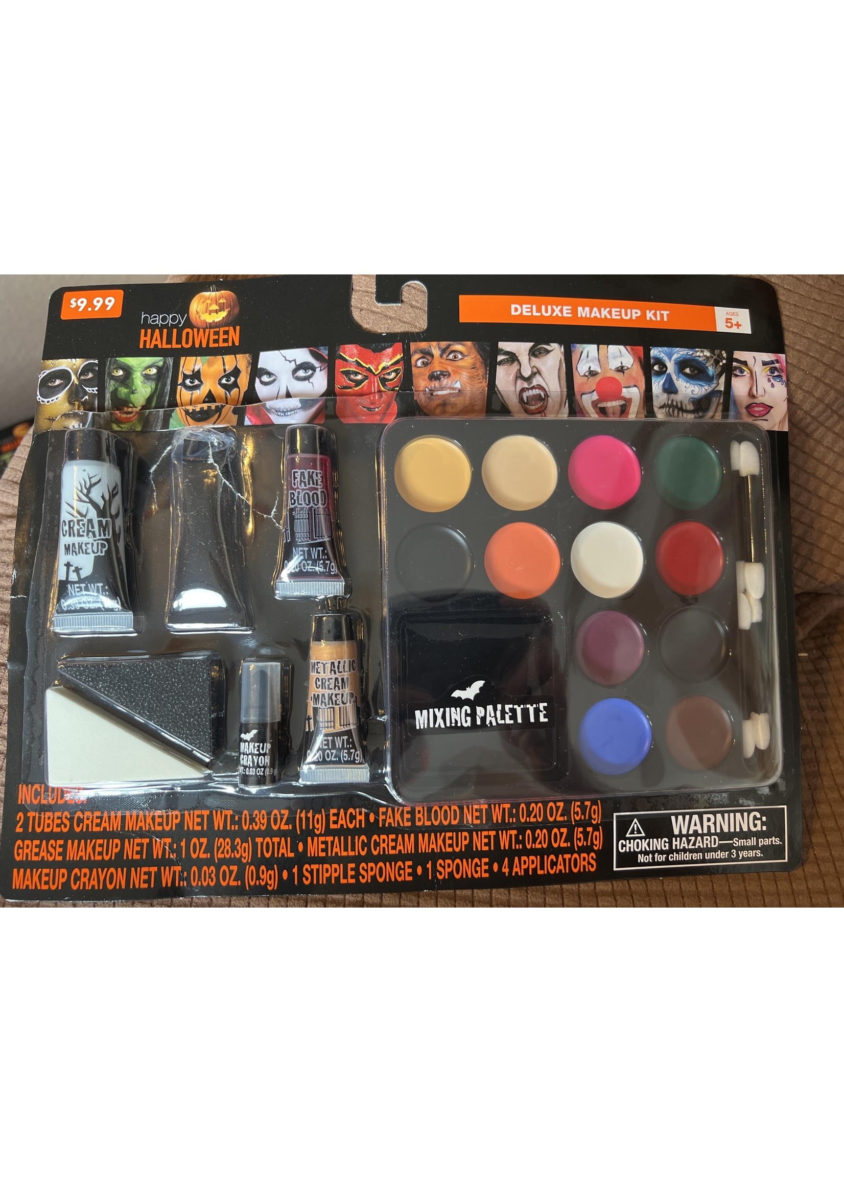 Open package-missing one gray cream- Deluxe Makeup Kit - Halloween