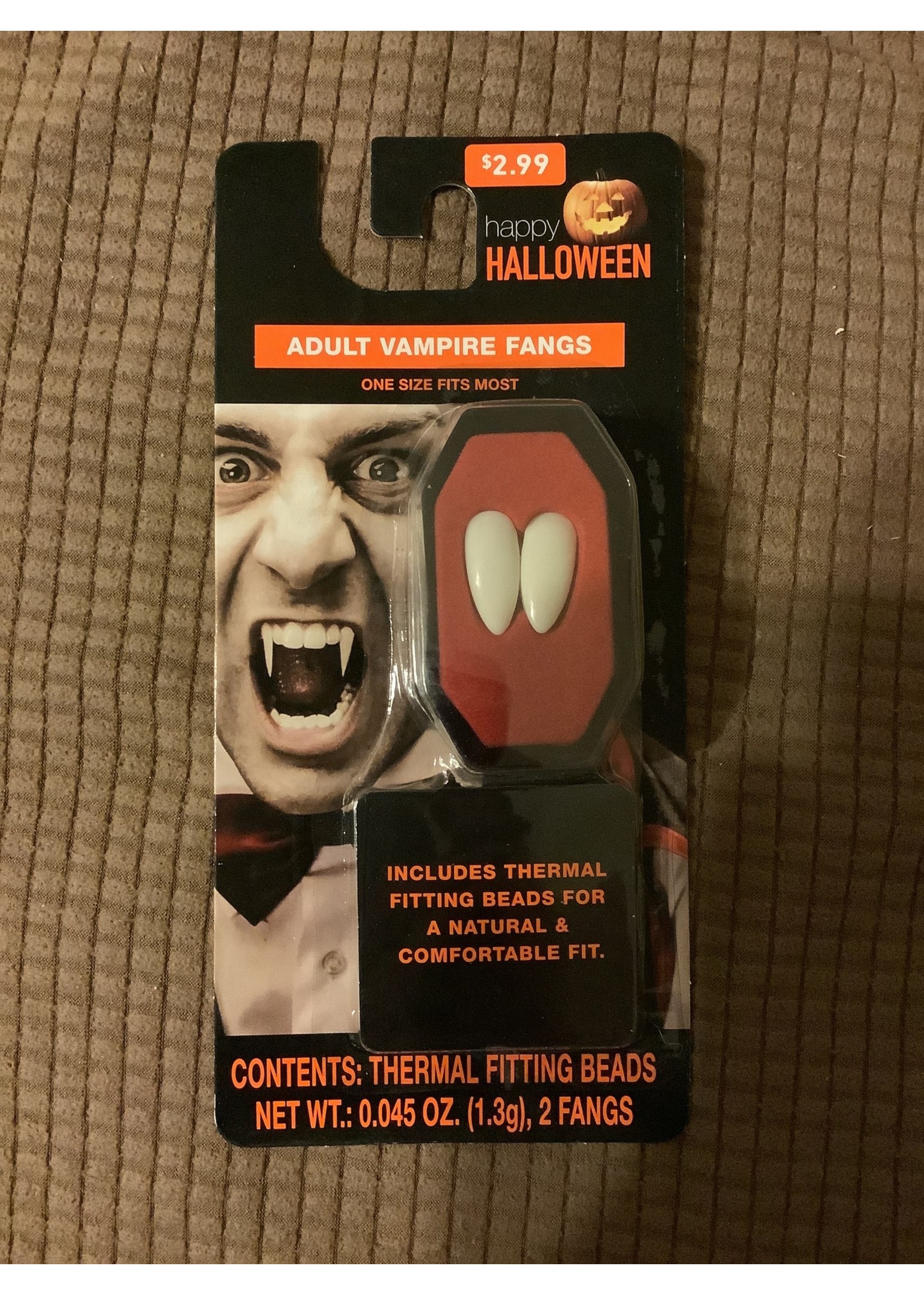 Adult Vampire Fangs (thermal beads)