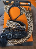 Halloween Cheetah Accessory Kit - Headband, Cuffs, Chokers, Tail