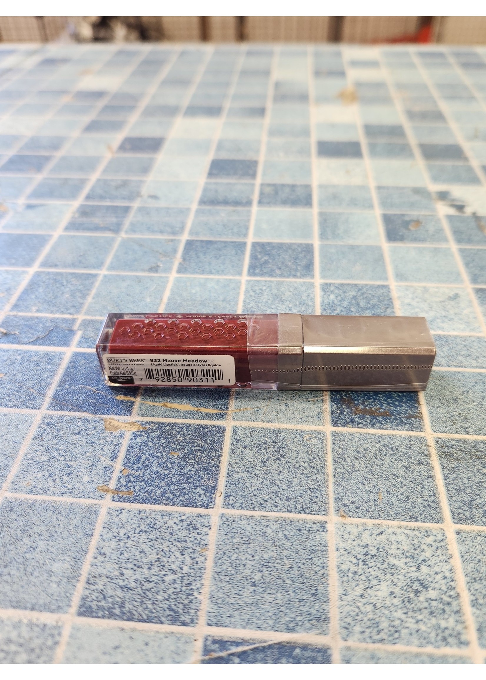 Burt's Bees Liquid Lipstick 832 Mauve Meadow .21oz