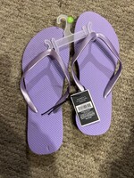 Little Dented- West Loop Women’s Flip Flops M 7/8 purple