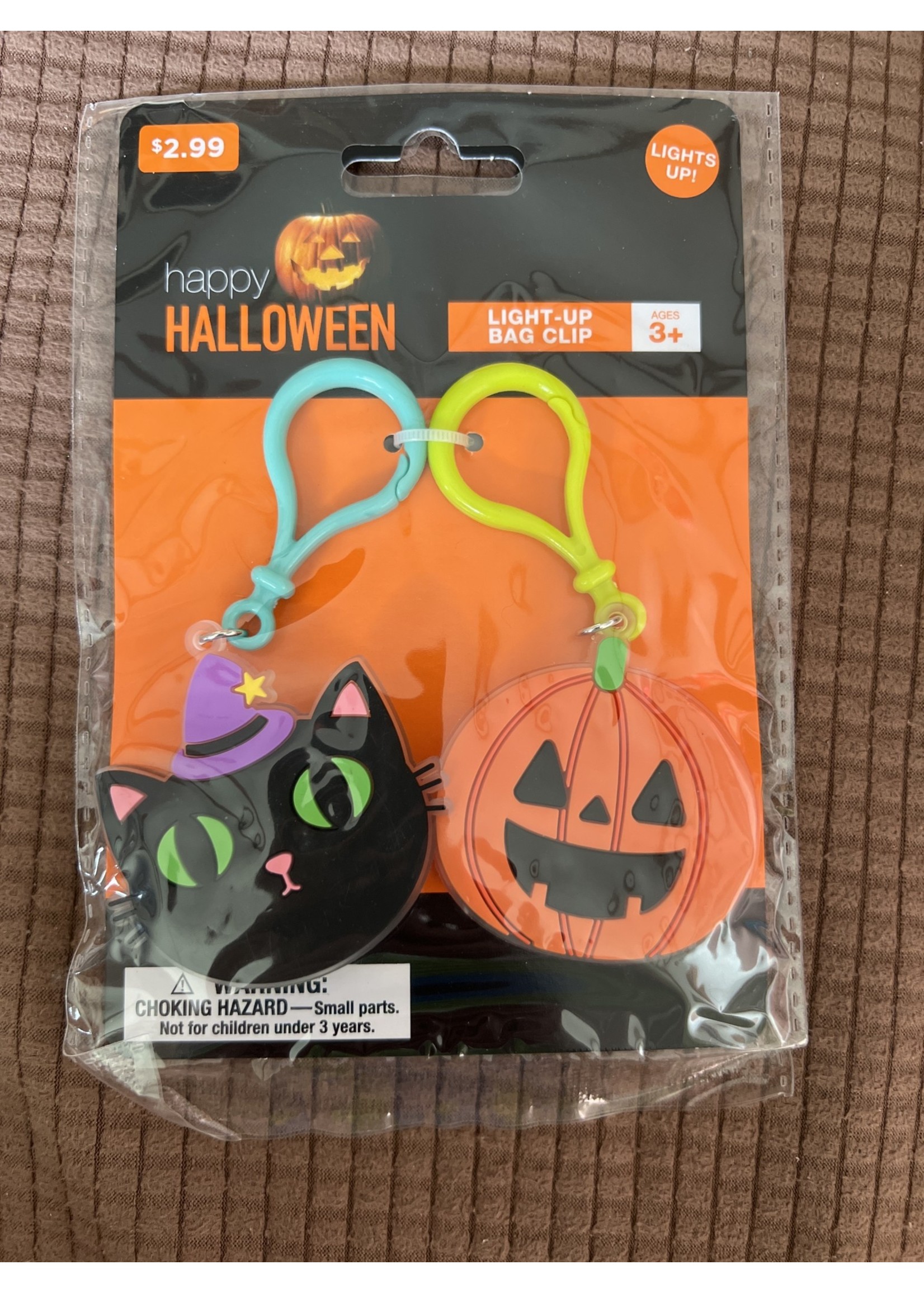 Happy Halloween- Light up Bag Clip cat & pumpkin