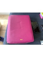 *Crease on front and back* Elevation by Tina Wells Vegan Saffiano Leather Portfolio with Zipper Closure