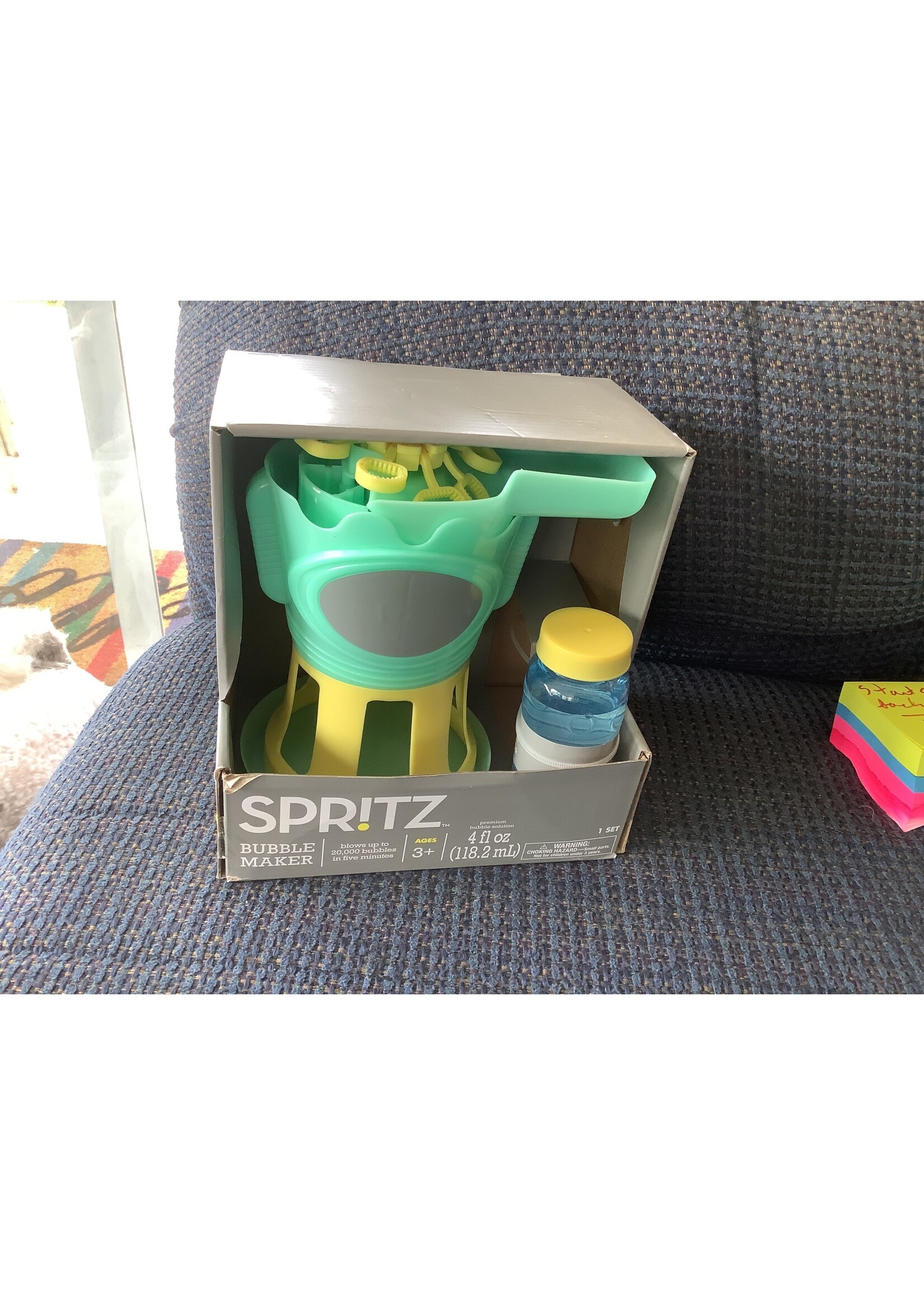 Mini Volcano Bubble Maker - Spritz (1 missing bubble sticker on front)