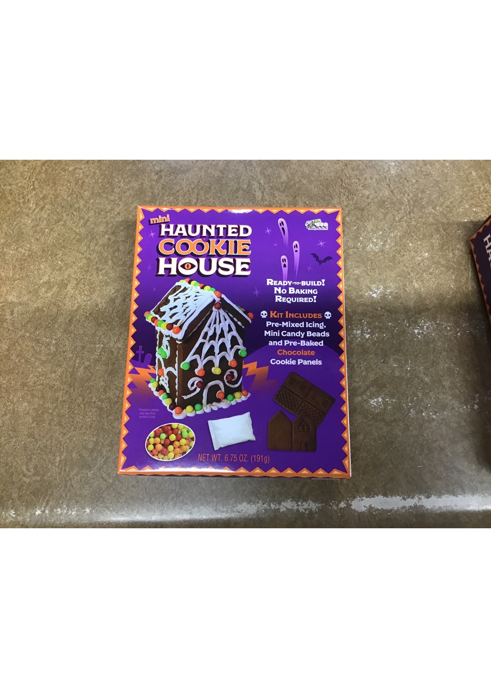 HAUNTED COOKIE MINI HOUSE