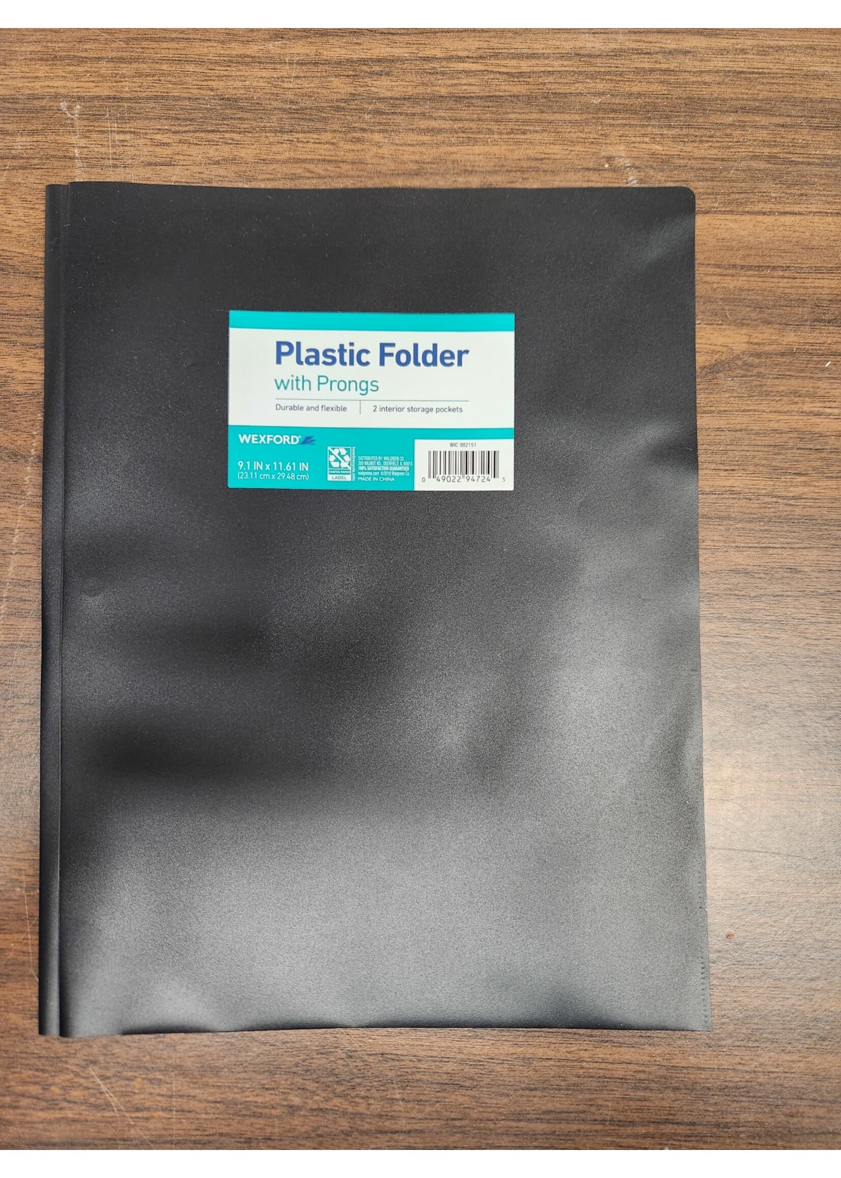 Black Wexford Plastic Folder w/ Prongs 9.1"x11.61"