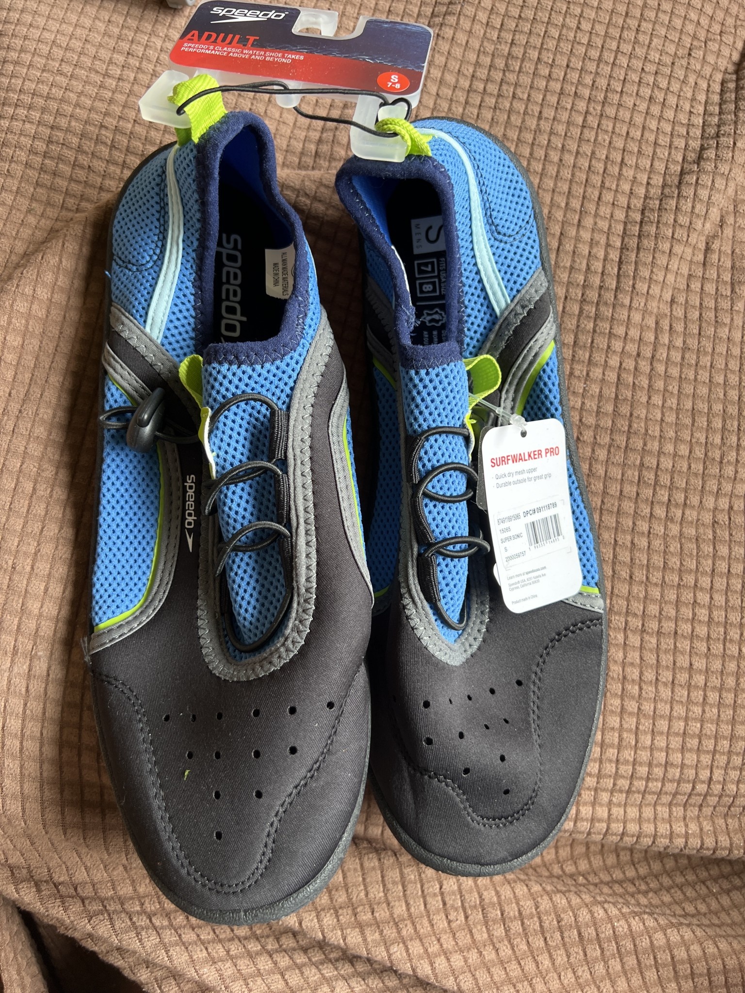 Boys Water shoes Are In Excellent Condition. Size 7-8