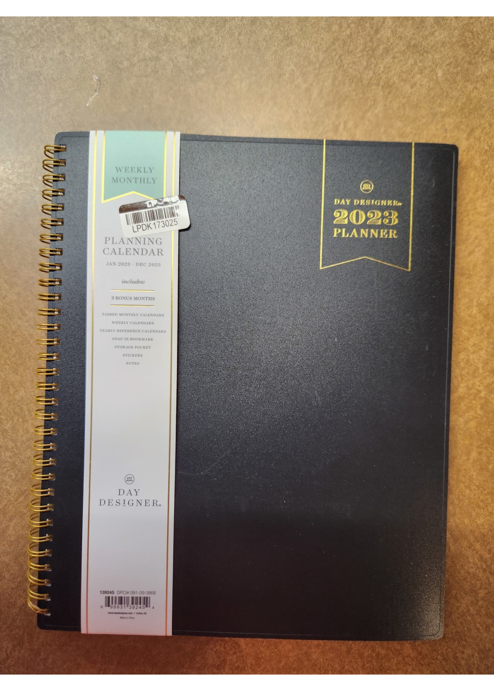 2023 Planner Weekly/Monthly 8.5"x11" Black - Day Designer