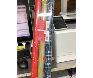 New Hallmark Heavy weight gift wrapping paper 3 roll pack 125 sq ft total