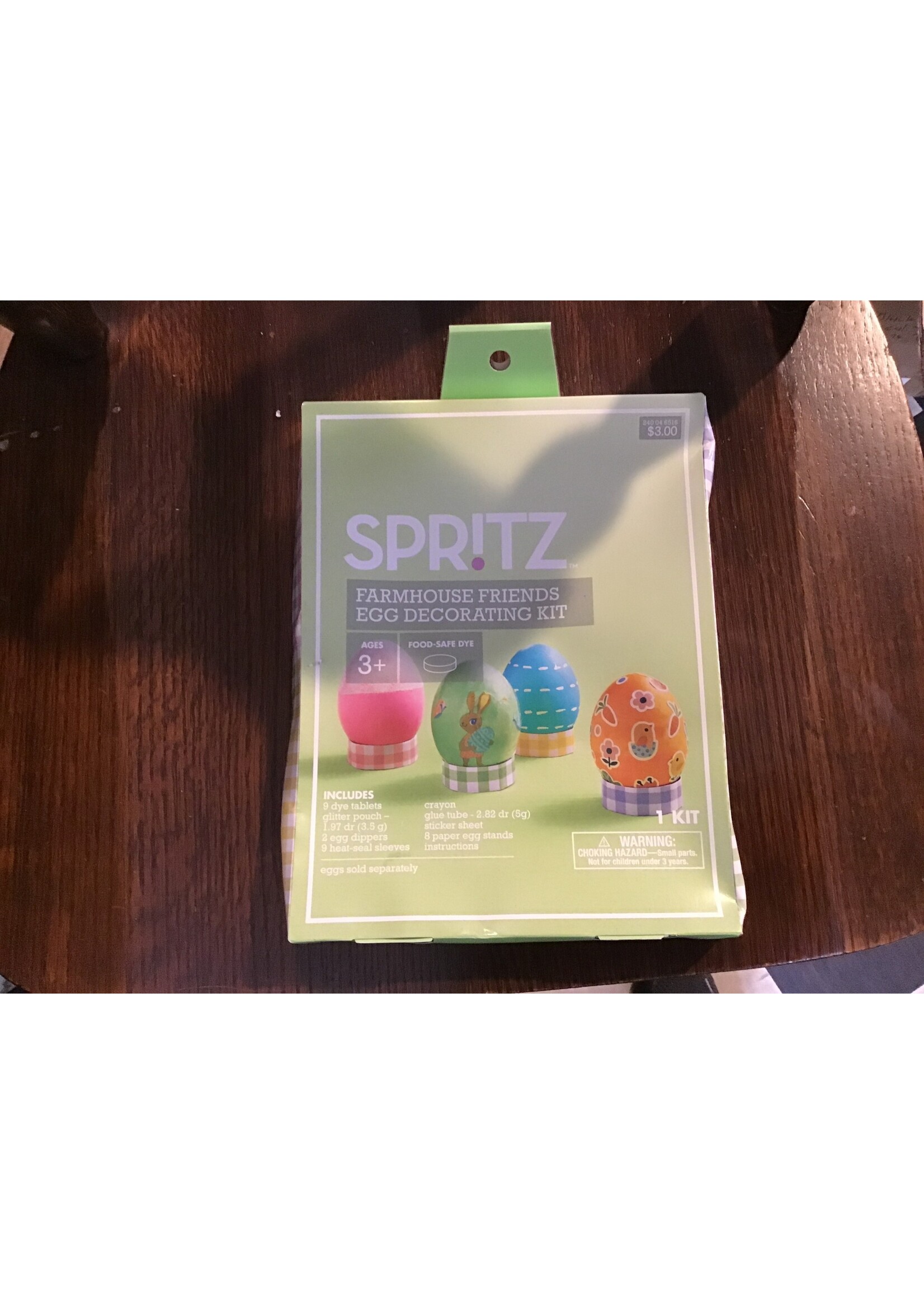 *box damage* Spritz farmhouse friends egg decorating kit