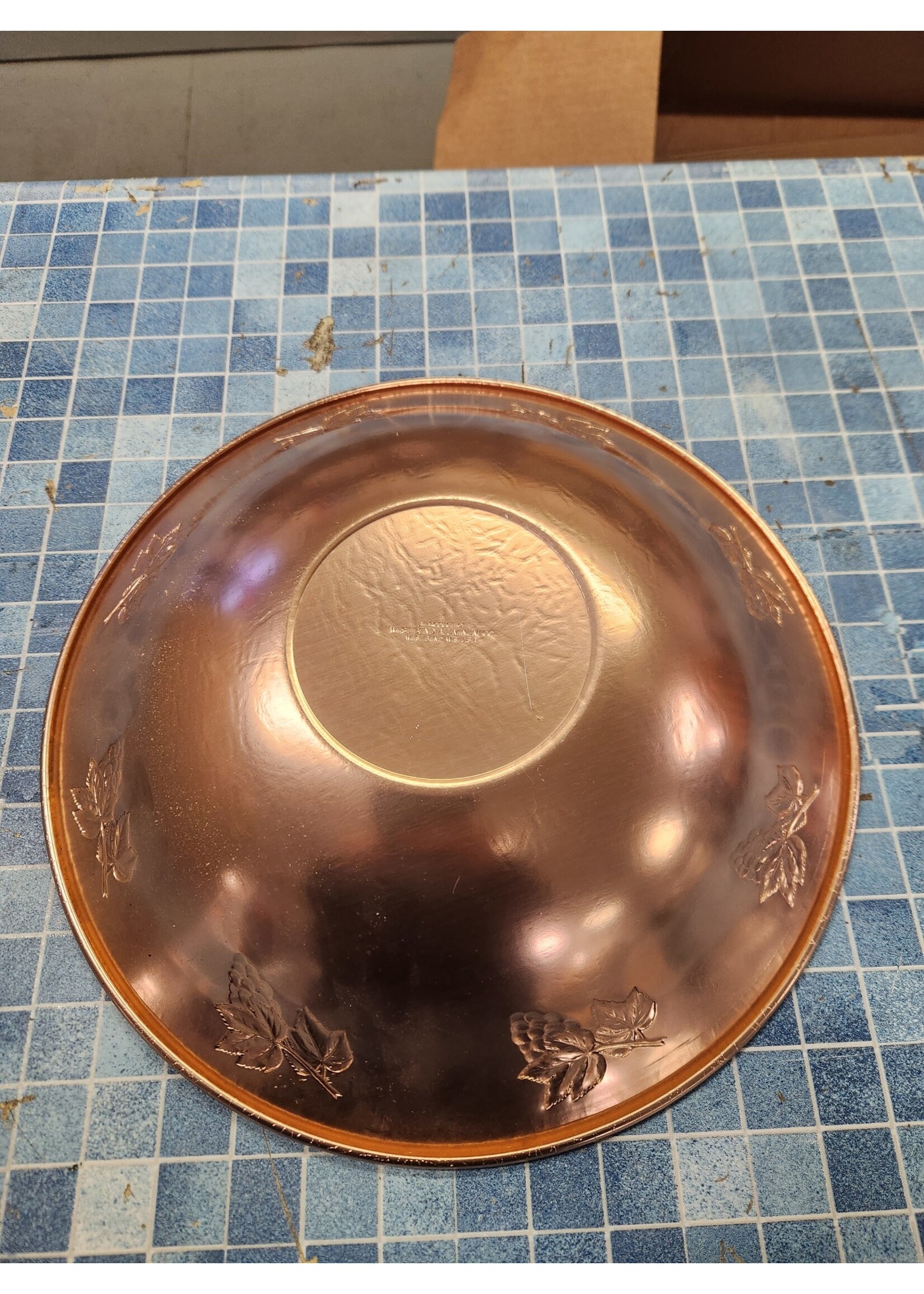 14"x3" West Bend Aluminum Salad Bowl Rose Gold Color Embossed Leaves