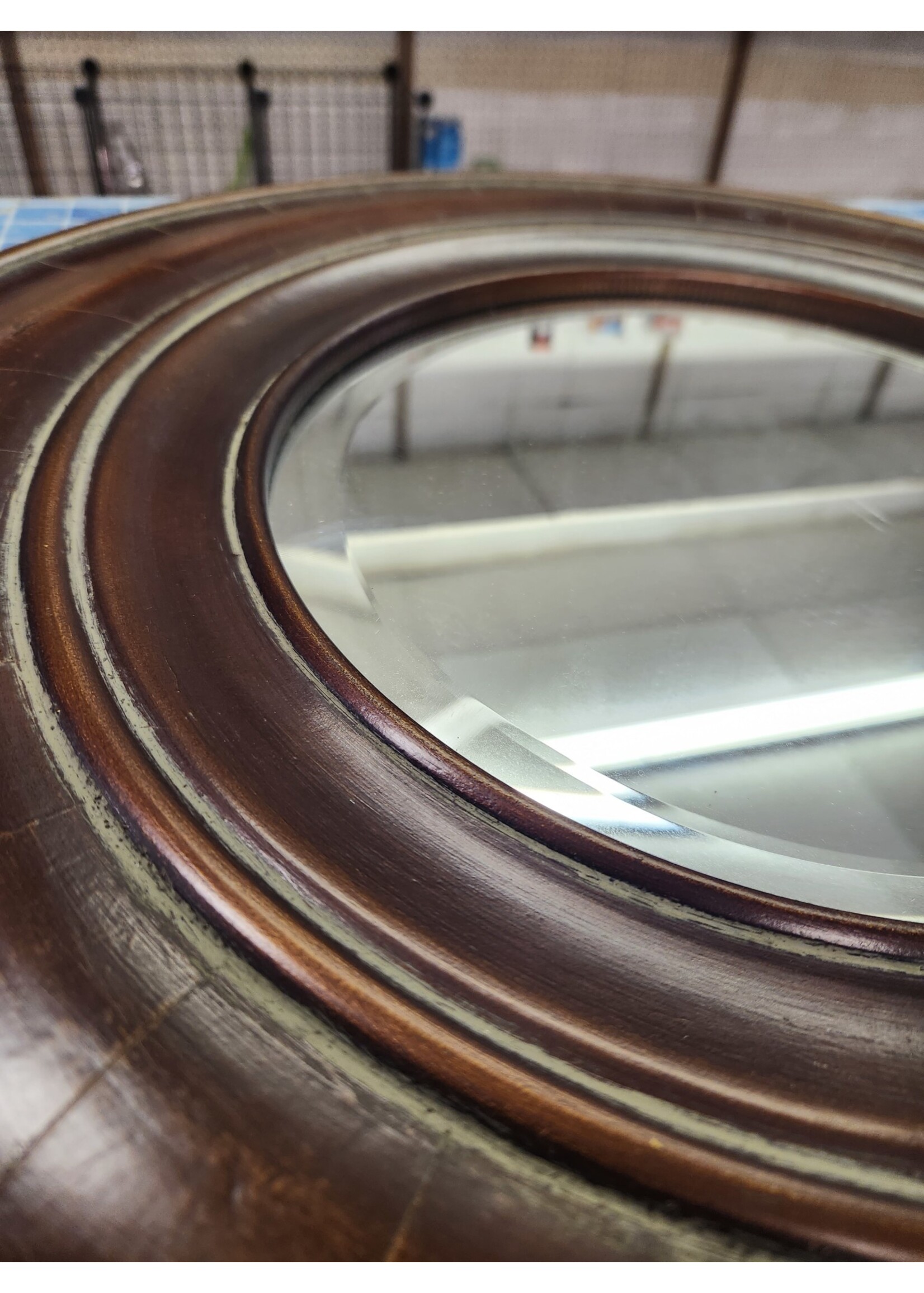 Bassett Accessories Wooden Distressed Wall Beveled Mirror Circular 23.75" (11", Mirror)