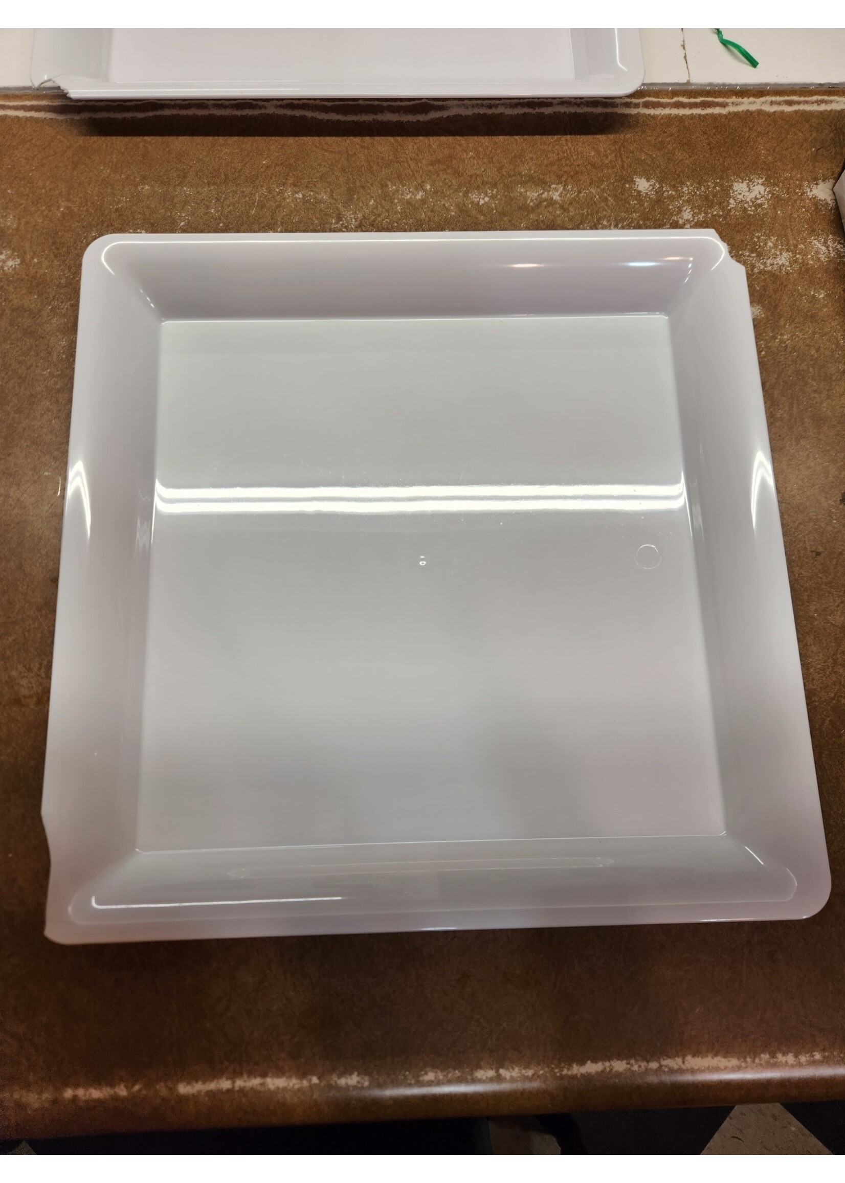 *Cracked Corners Party Essentials 16" X 16" Heavy Duty Square Tray - White