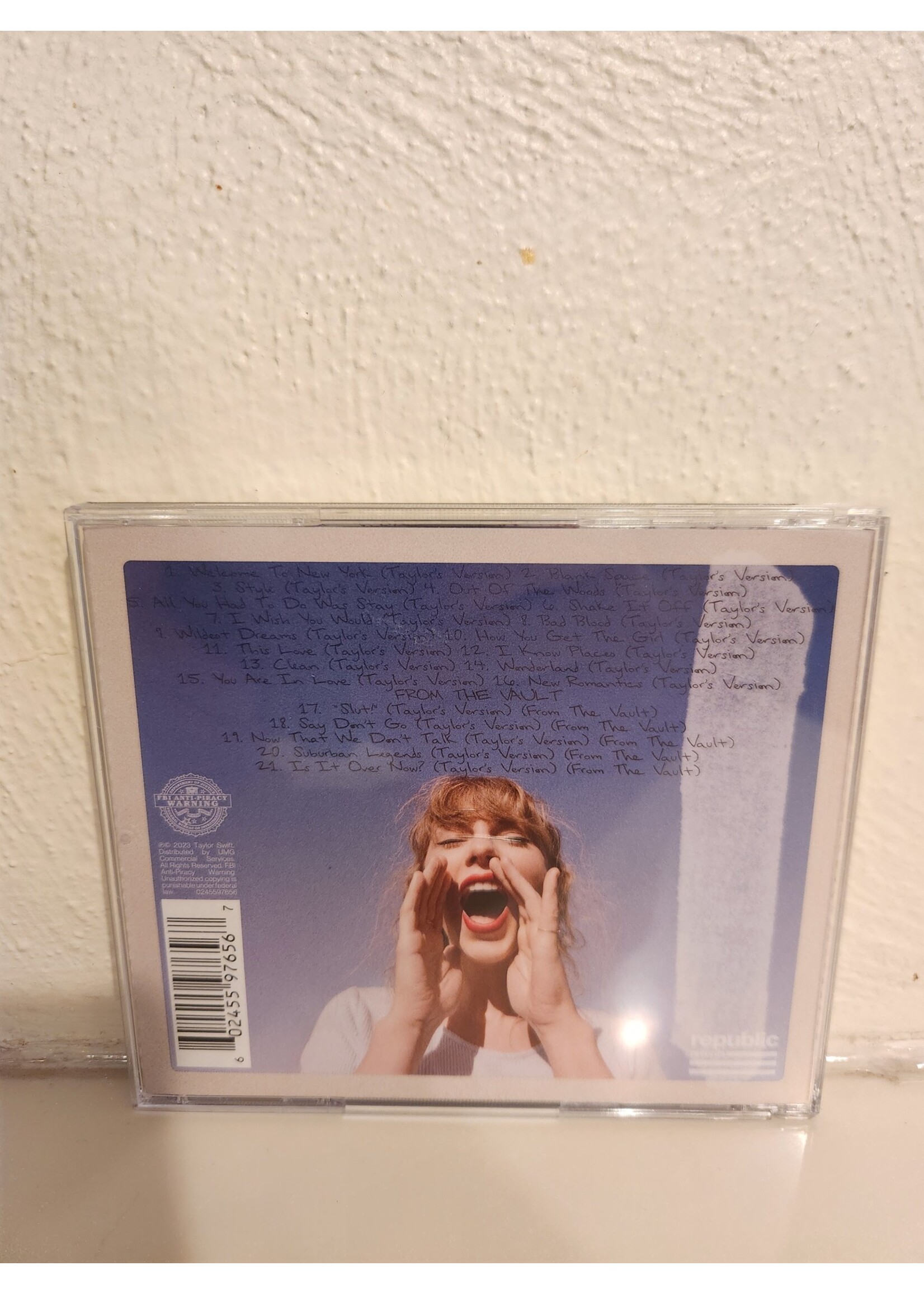 *Open* Taylor Swift - 1989 (Taylor's Version) CD Crystal Skies Blue Deluxe Poster Edition (Target Exclusive)