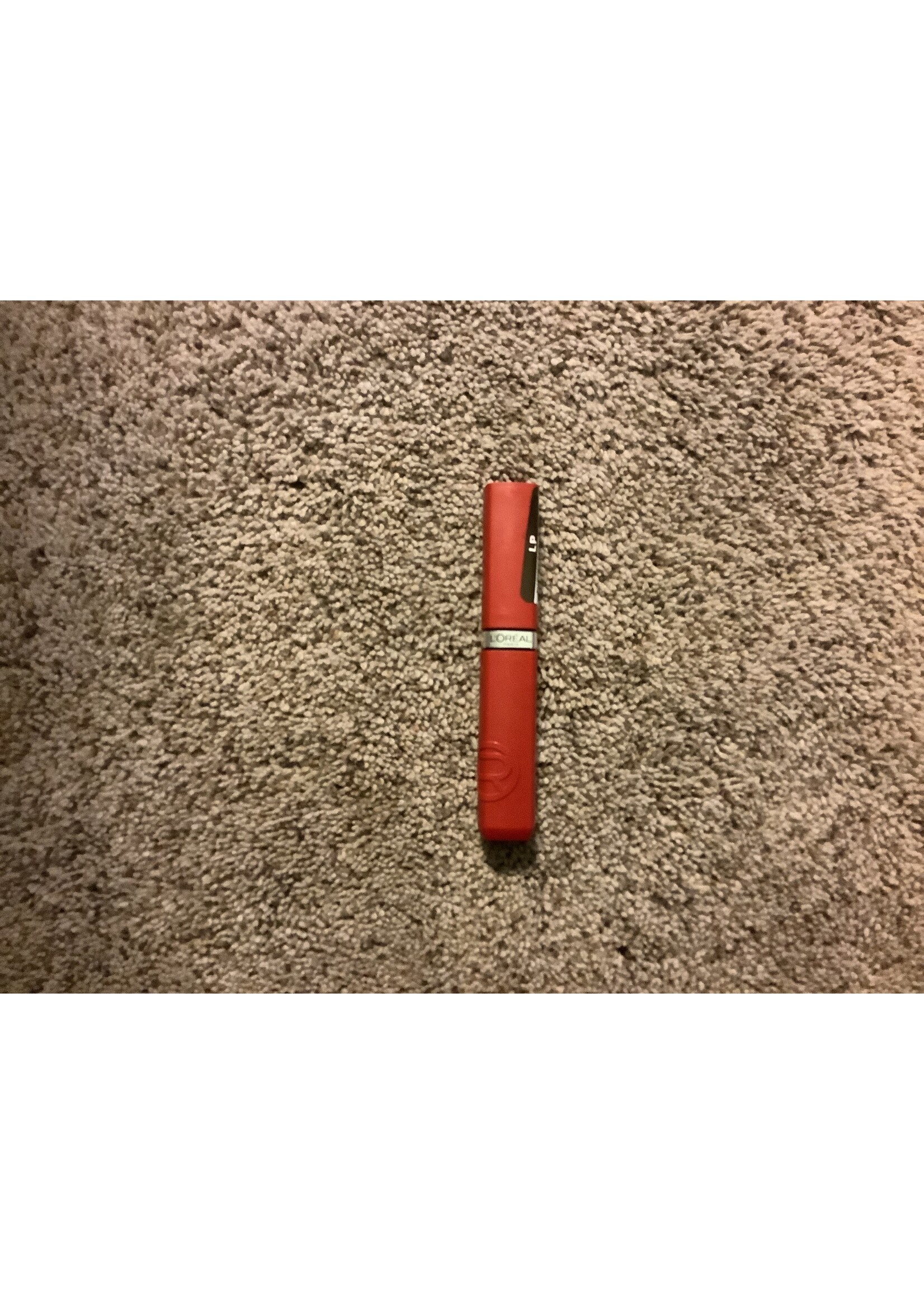 *No Package L'Oreal Paris Infallible Matte Resistance Liquid Matte Lipstick - 420 Le Rouge Paris - 0.16 fl oz