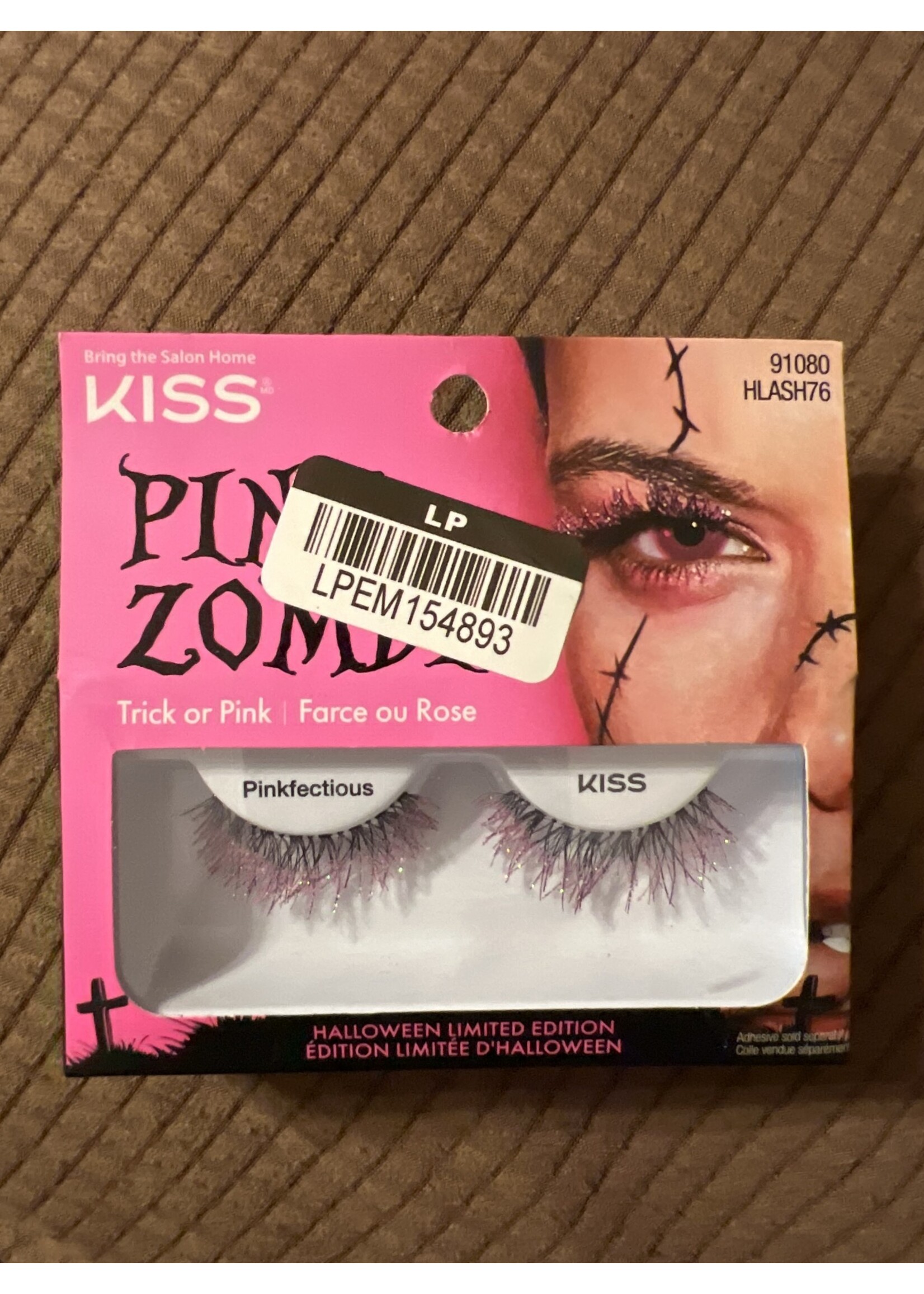 KISS Products Adhesive False Eyelashes - 2ct