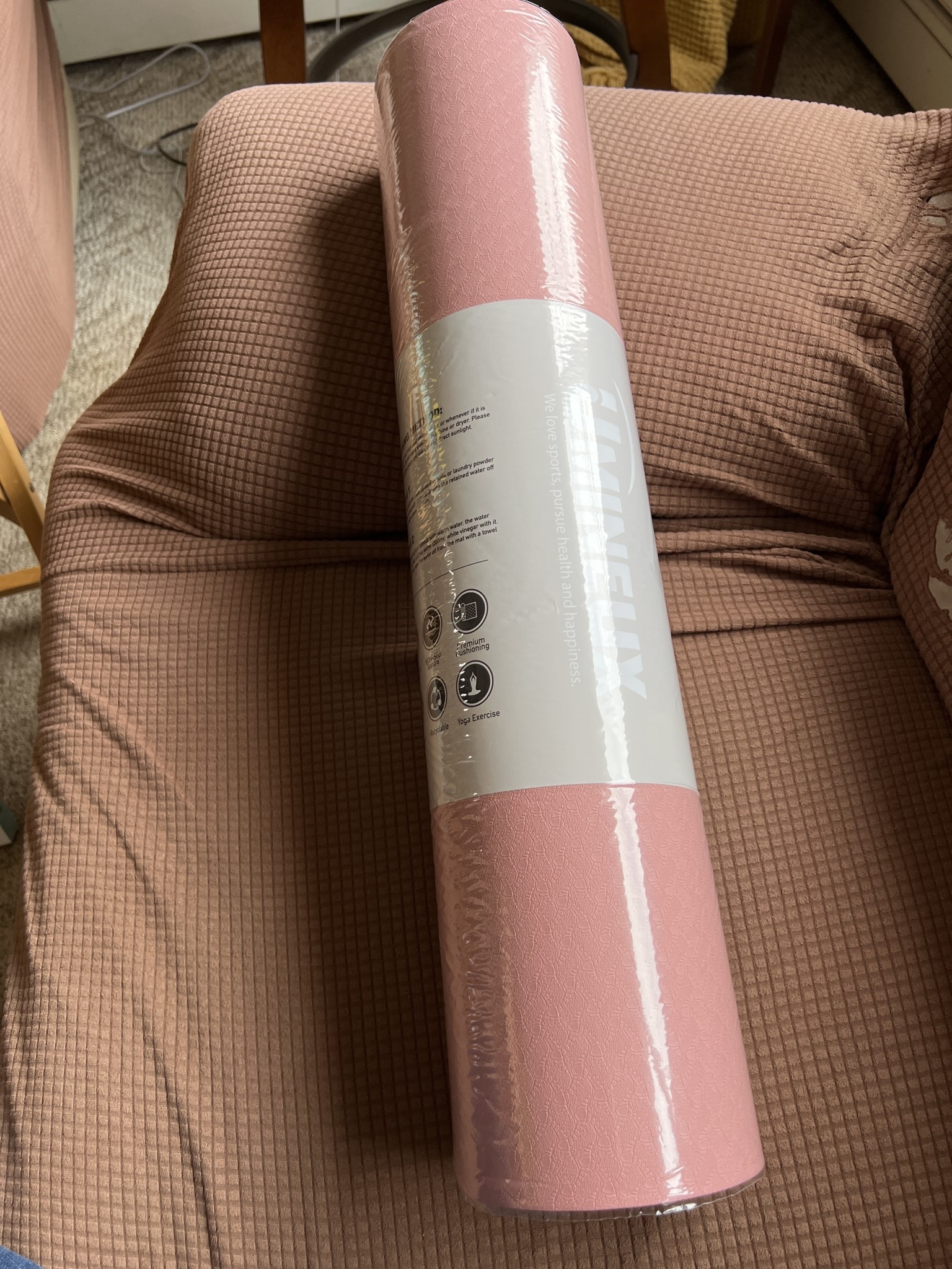 Umineux - pink/grey yoga mat - D3 Surplus Outlet