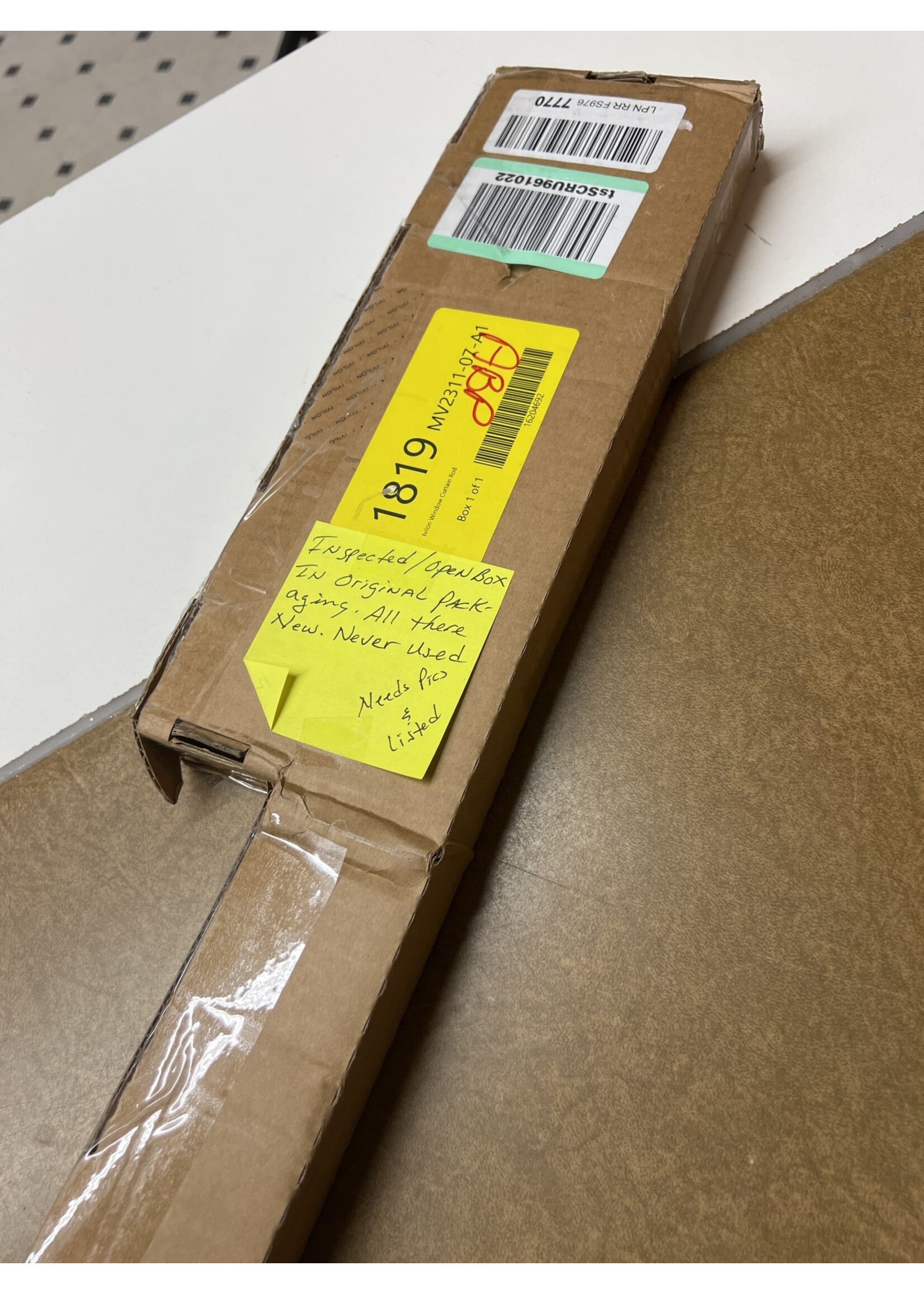Open box-Ivilon Drapery rod 72”x144” silver