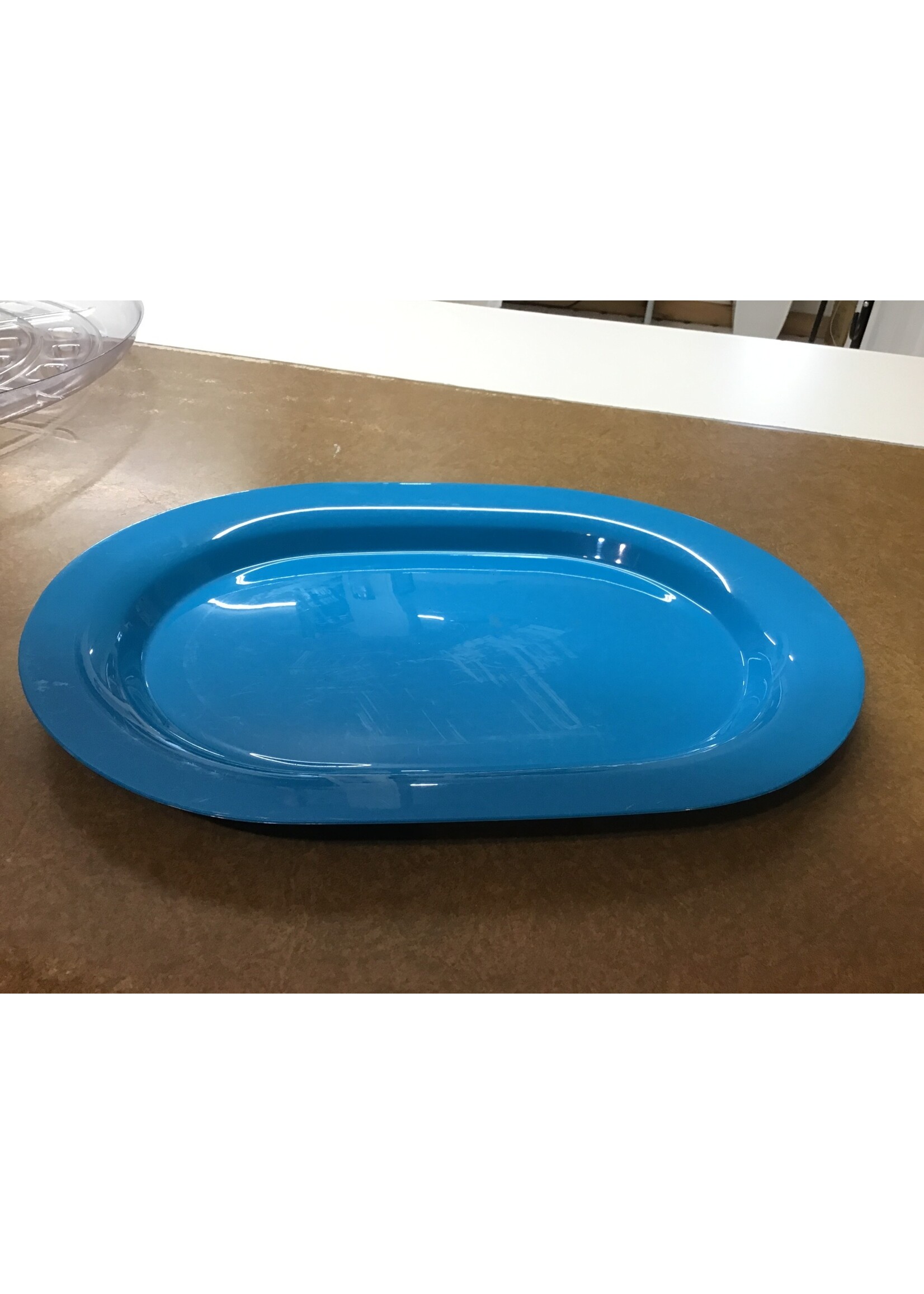 *some scuff marks* Blue oval platter 15.5 x 11.375 x 1
