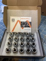 Mikkuppa full set of 1/2 - 20 chrome lug nuts