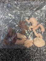 Fantarea Human Body Model Playsets 8 PCS Mini Body Parts Human Anatomy Model Realistic Brain Heart Lung Liver Stomach Large Intestine Small Intestine Kidney Model Toys for Boys Girls Kids