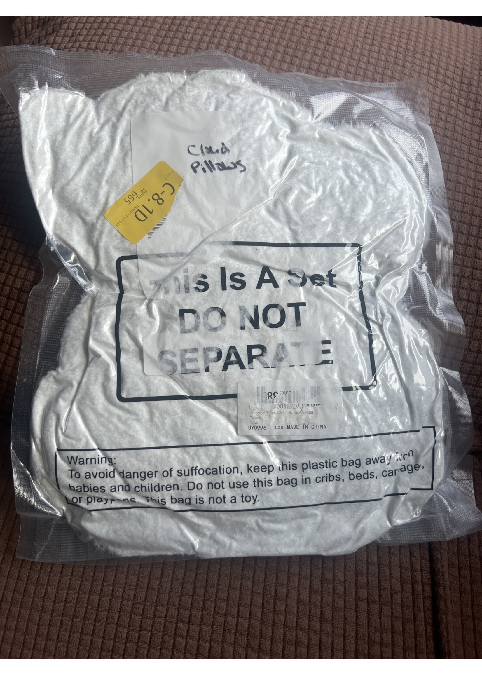 Kids Cloud Pillows vacuumed sealed 3ct