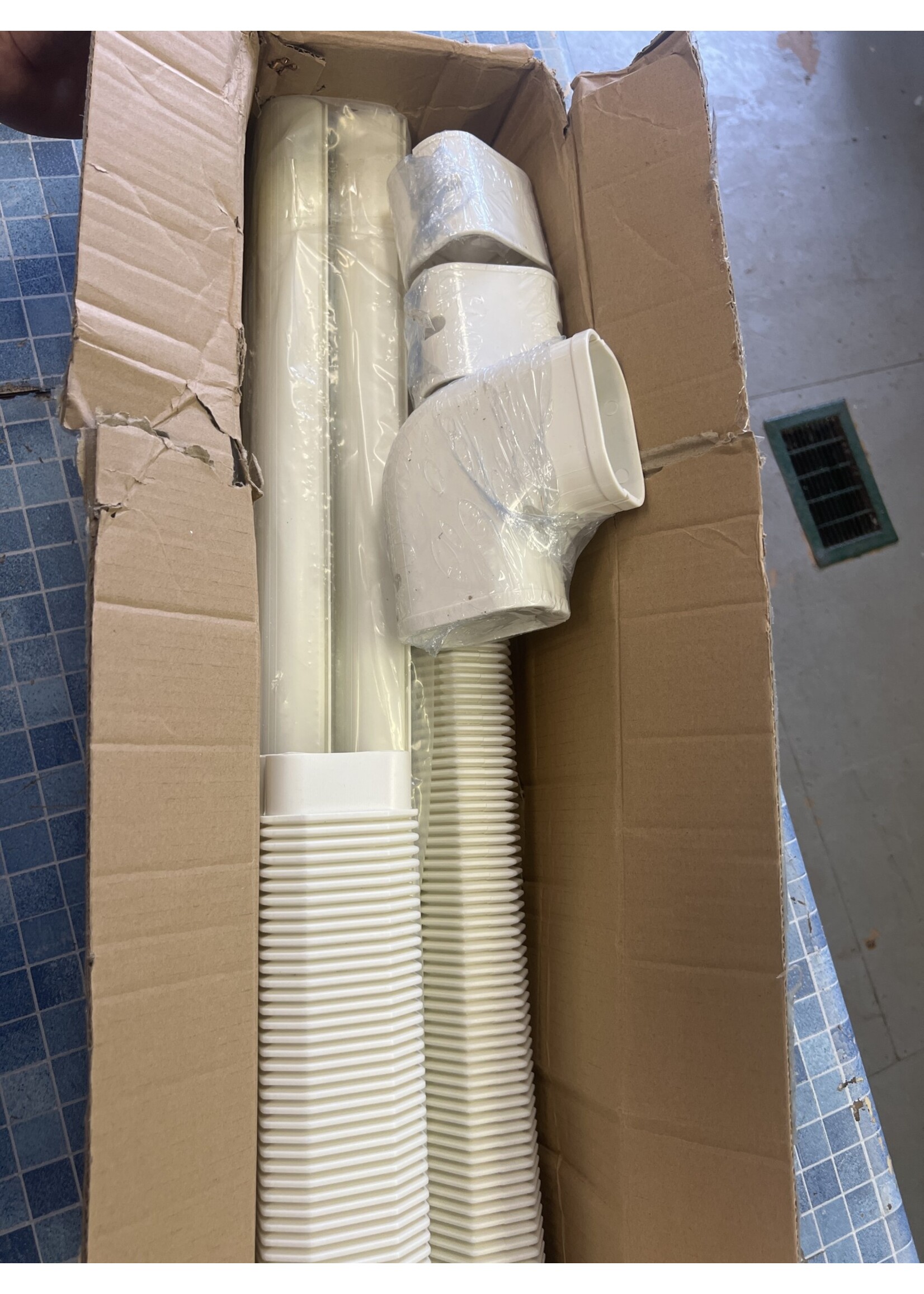 Open box- Lilijia Line Set Cover Kit Air Conditioner Duct Model 410 - 17ft
