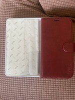 Tucch iPhone 14 Pro 6.1” red leather with magnetic latch