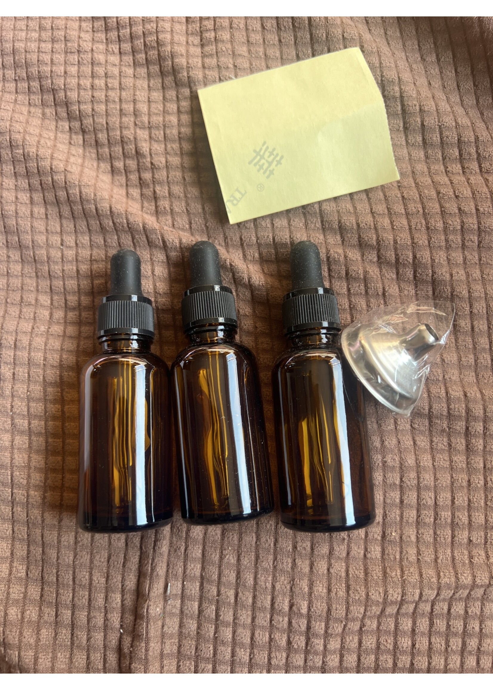 30mL Amber Glass Dropper Bottles 3pk w/ funnel