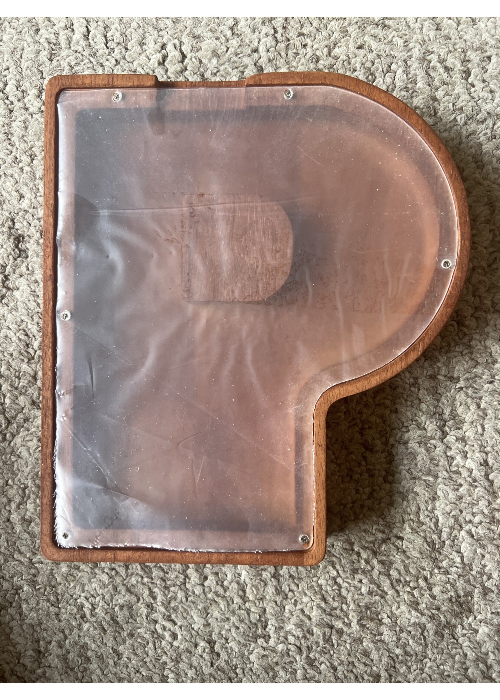 Wooden “P” piggy bank Boalord 9x8x1 1/8