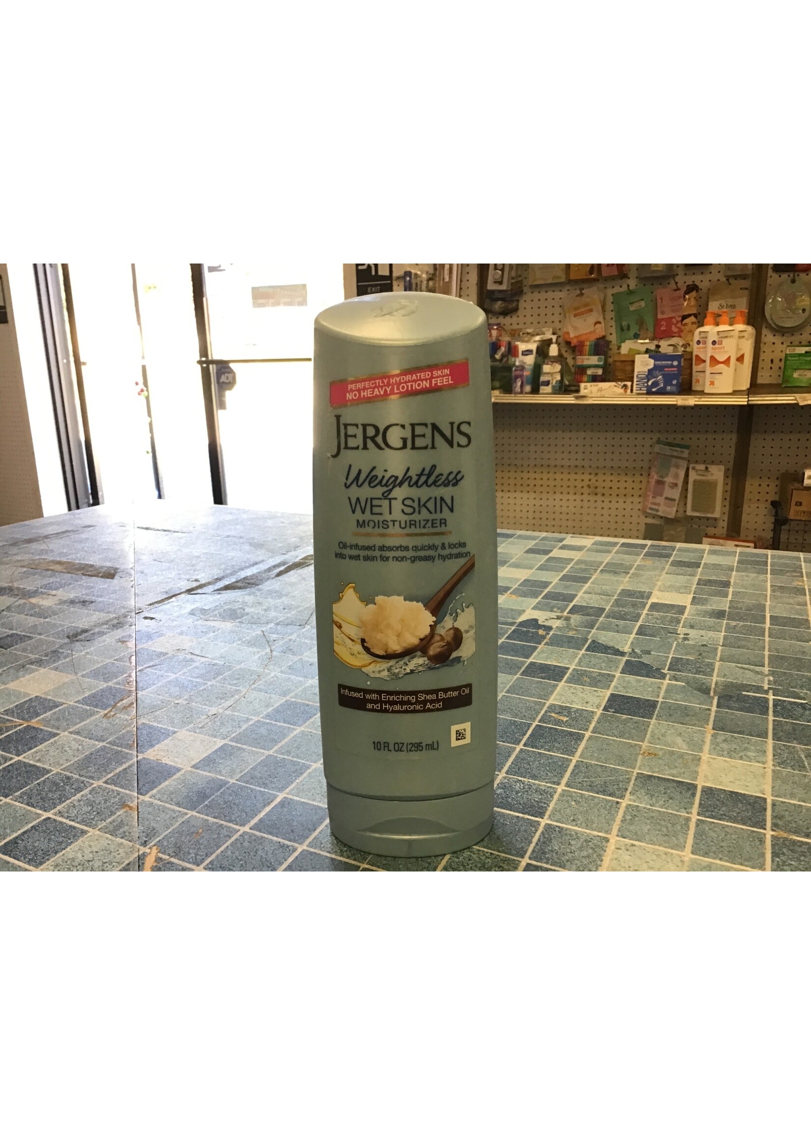 Jergens Weightless Wet Skin Moisturizer