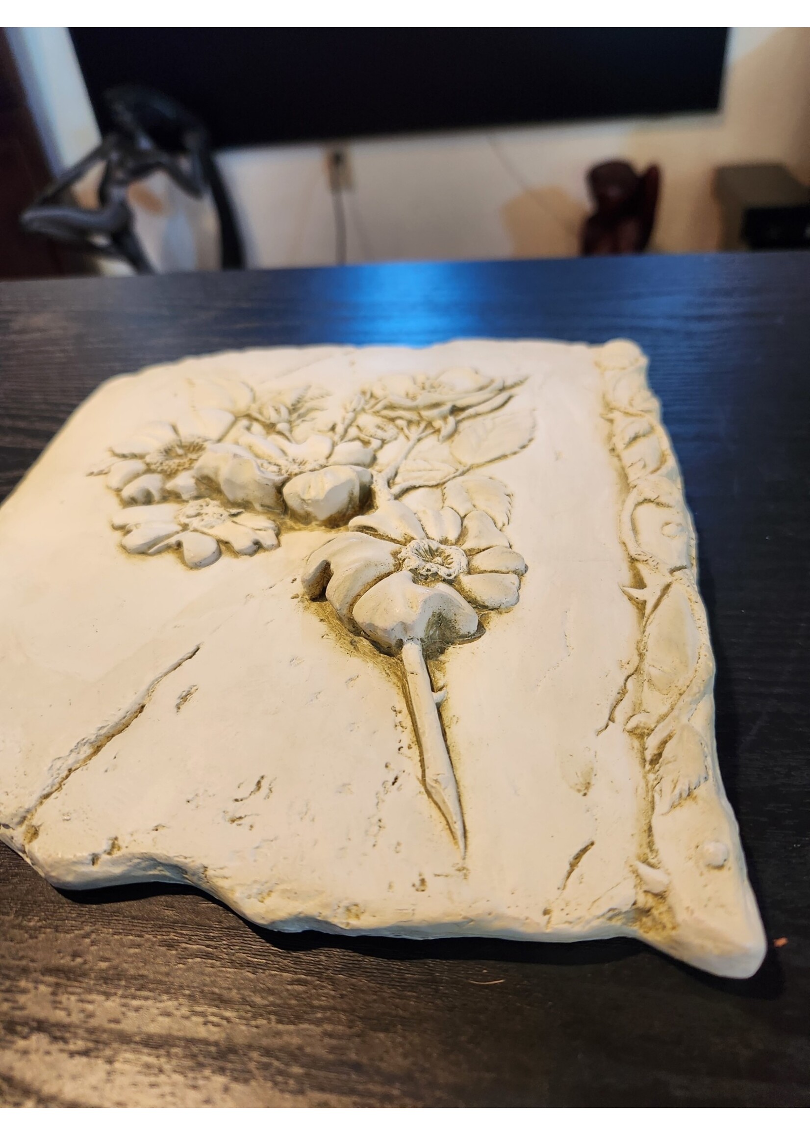 Hen-Feathers Flower Plaque Hanging Art Picture (Resin) 8.5x7.75