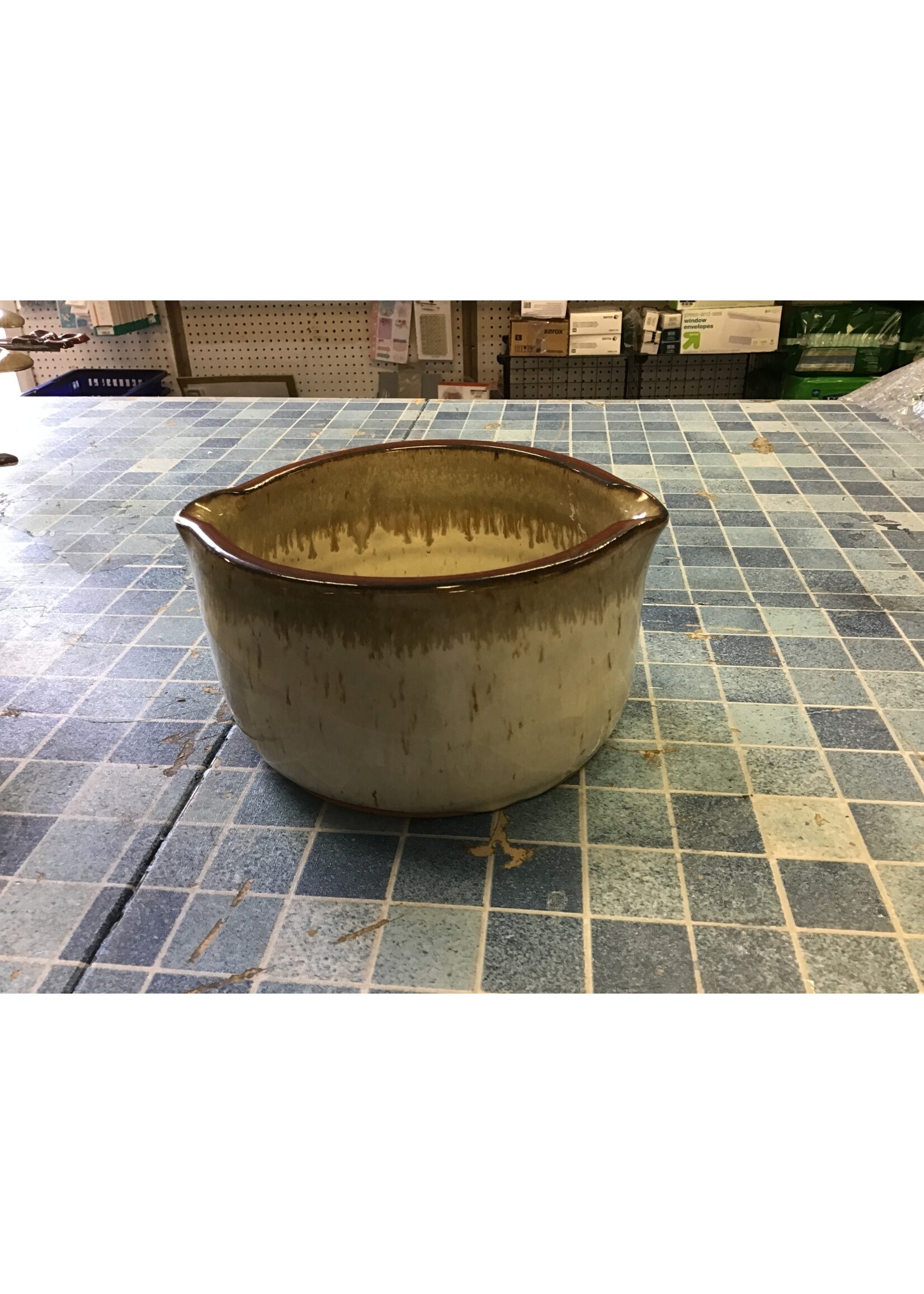 Small Pottery Dish 6x5x3