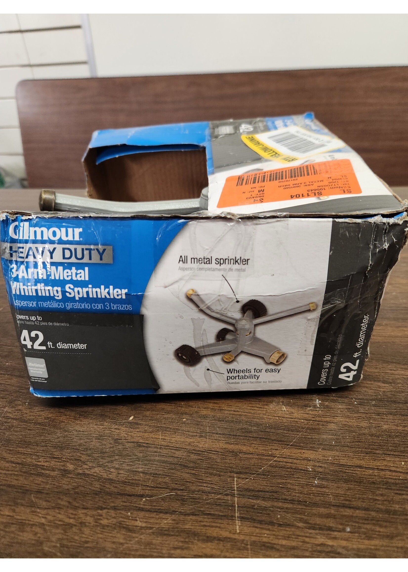 *Used Gilmour 1,225 sq. ft. 3 Arm Whirling Sprinkler