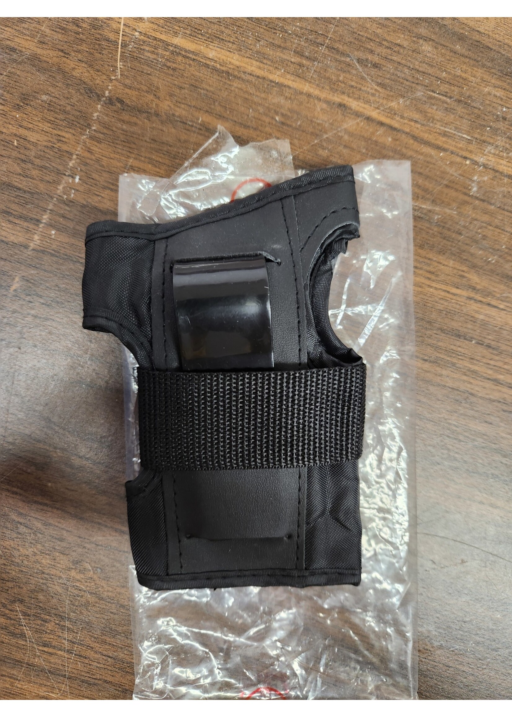 *Only 1, Triple Eight Wristsaver Wrist Guard  S/M